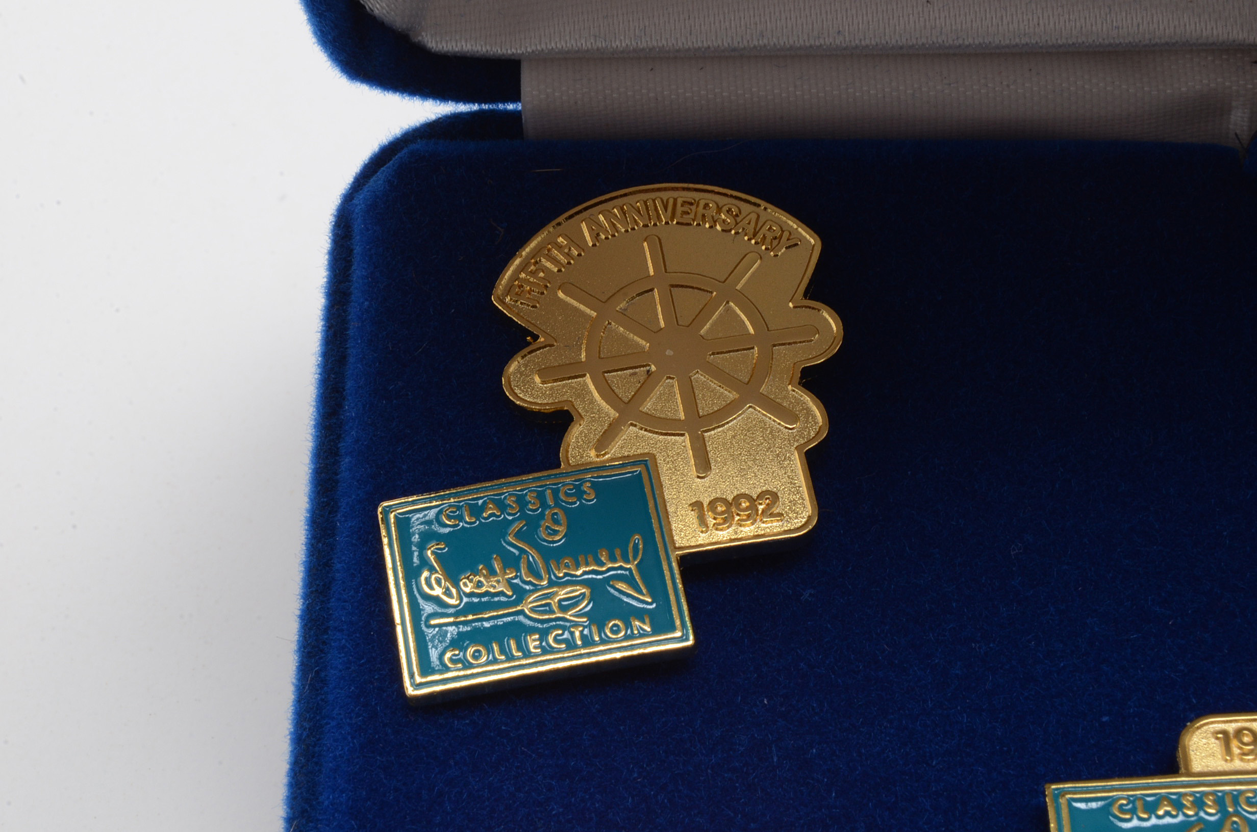 Walt Disney Classics Collection Fifth Anniversary Pin Set