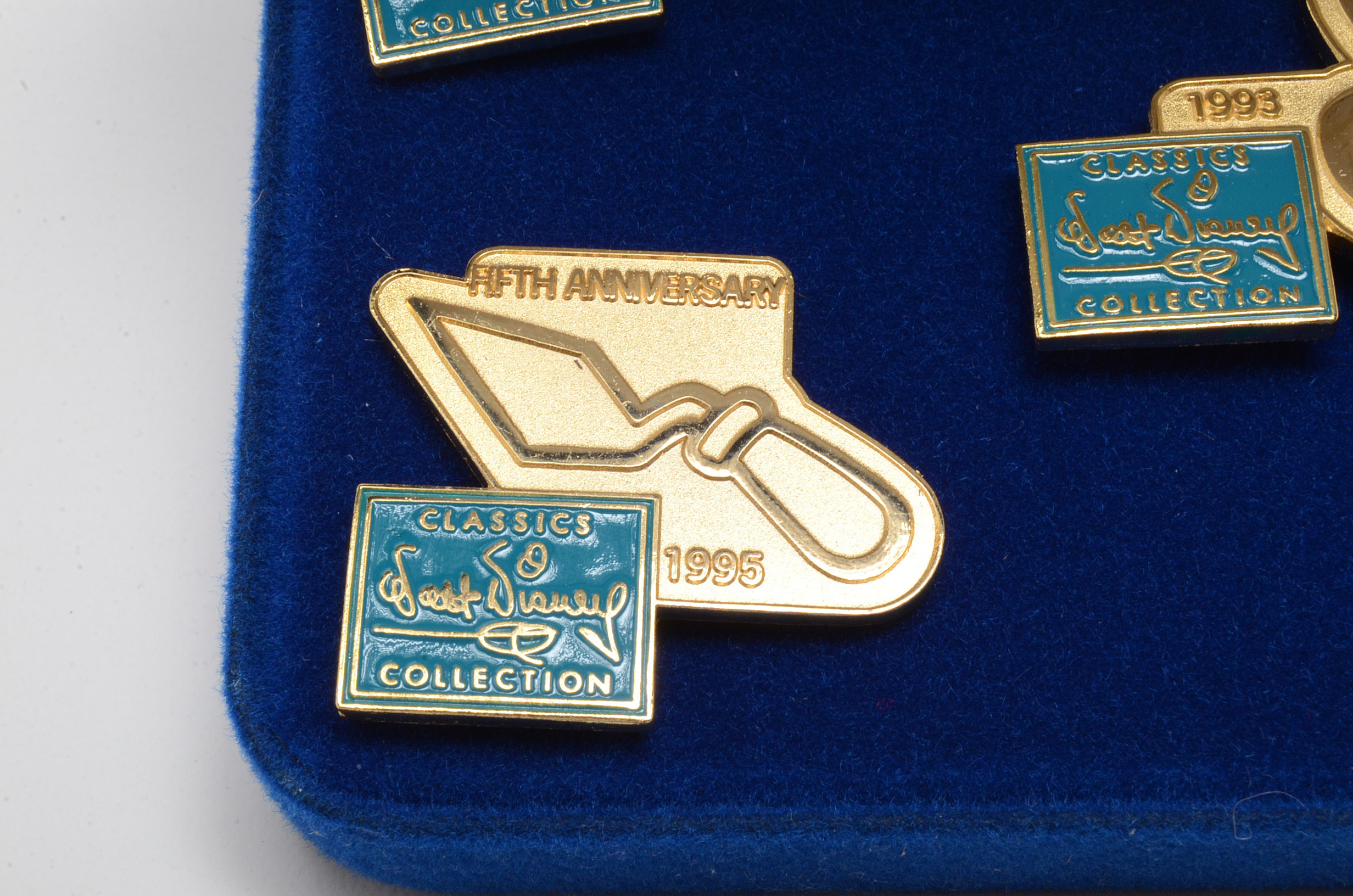 Walt Disney Classics Collection Fifth Anniversary Pin Set