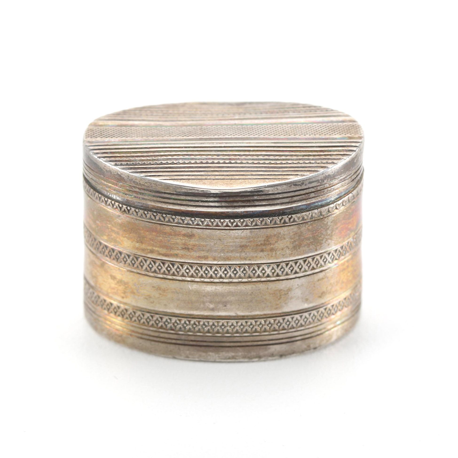 800 Silver Pill Box With Bands of Ornamentation