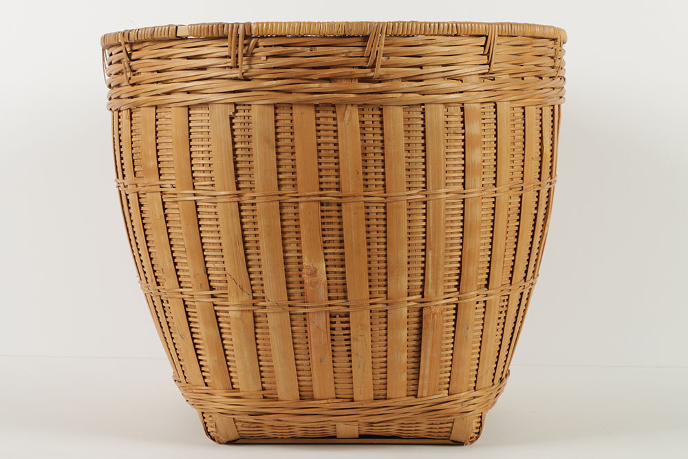 Large Wicker Rounded Basket