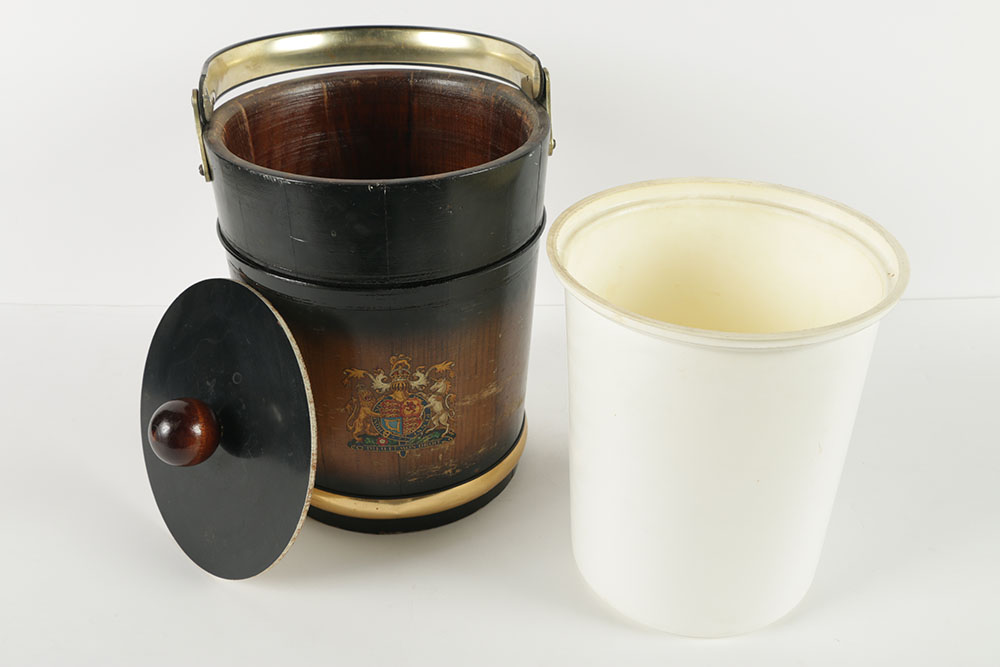 Barrel-Shaped Ice Bucket with British Royal Coat of Arms