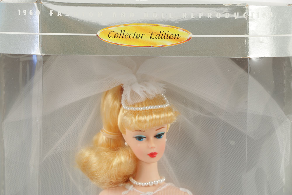 Collection Barbie Dolls and Fashion