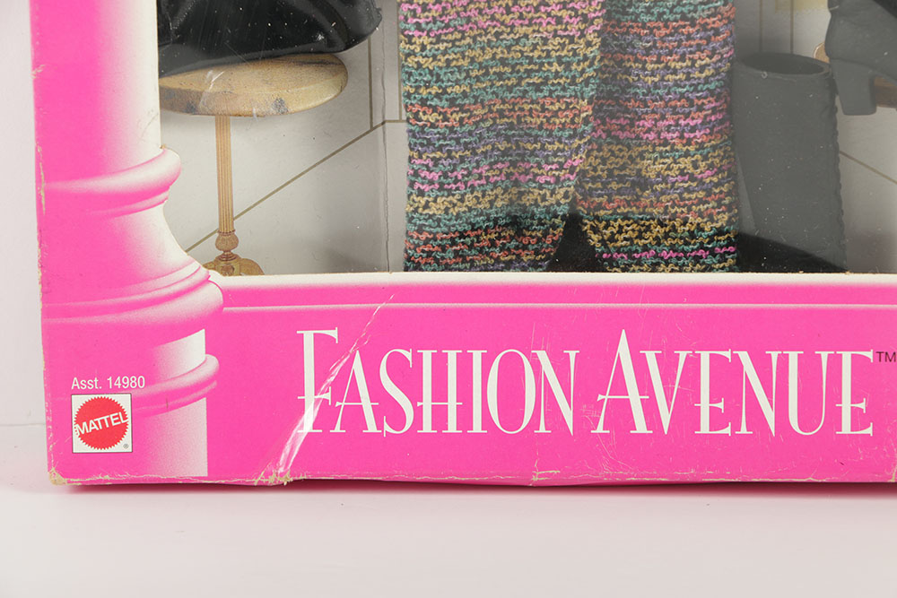 Collection Barbie Dolls and Fashion