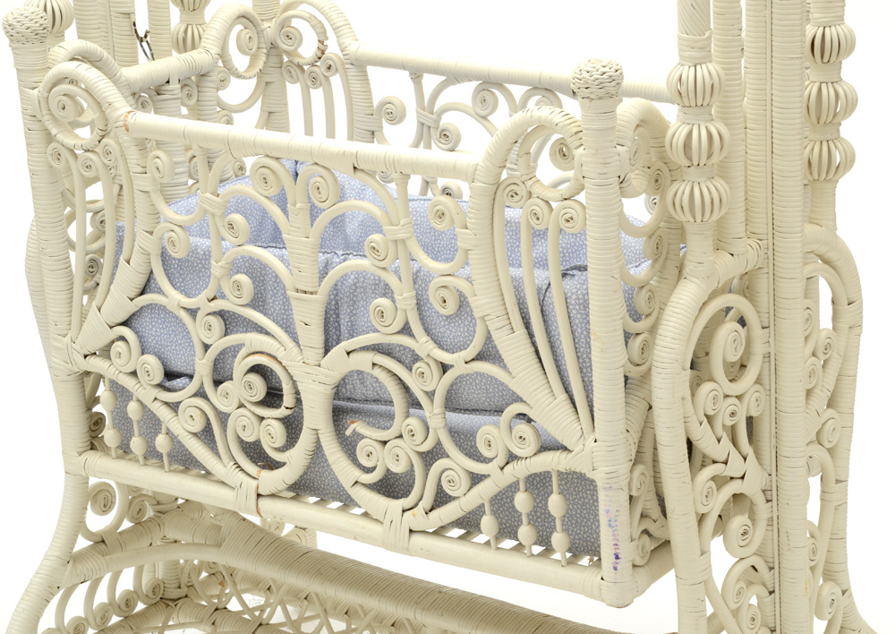 Vintage Victorian Style Wicker Crib