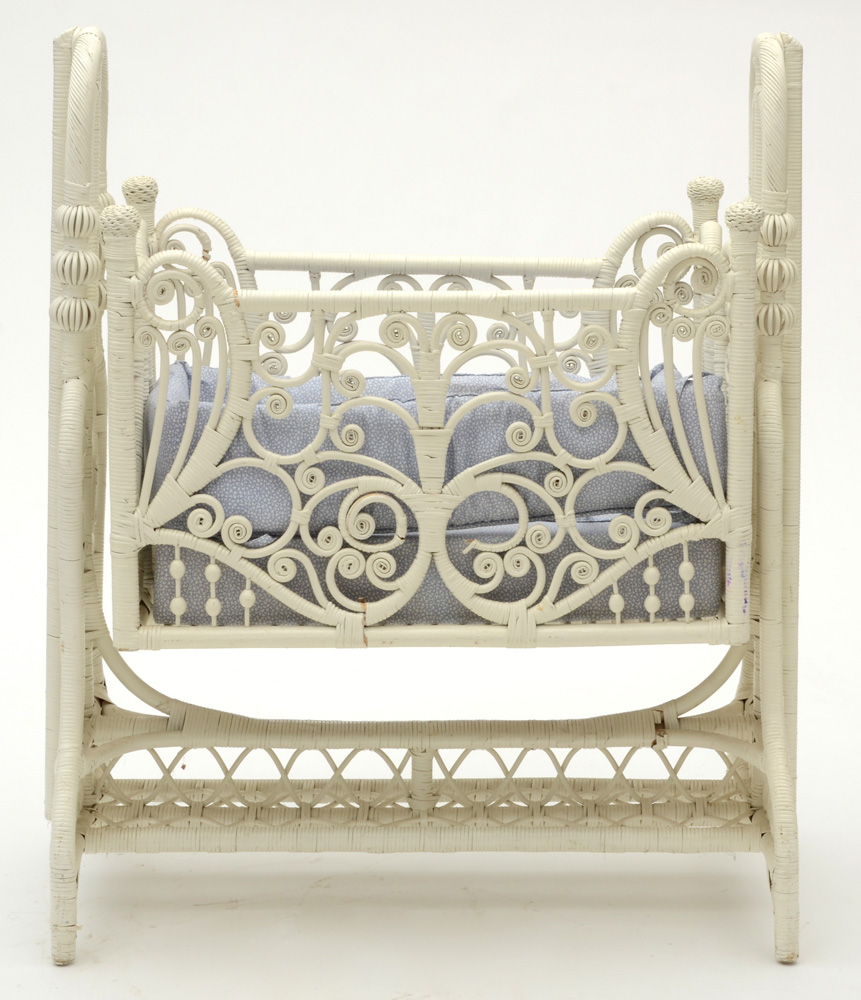 Vintage Victorian Style Wicker Crib