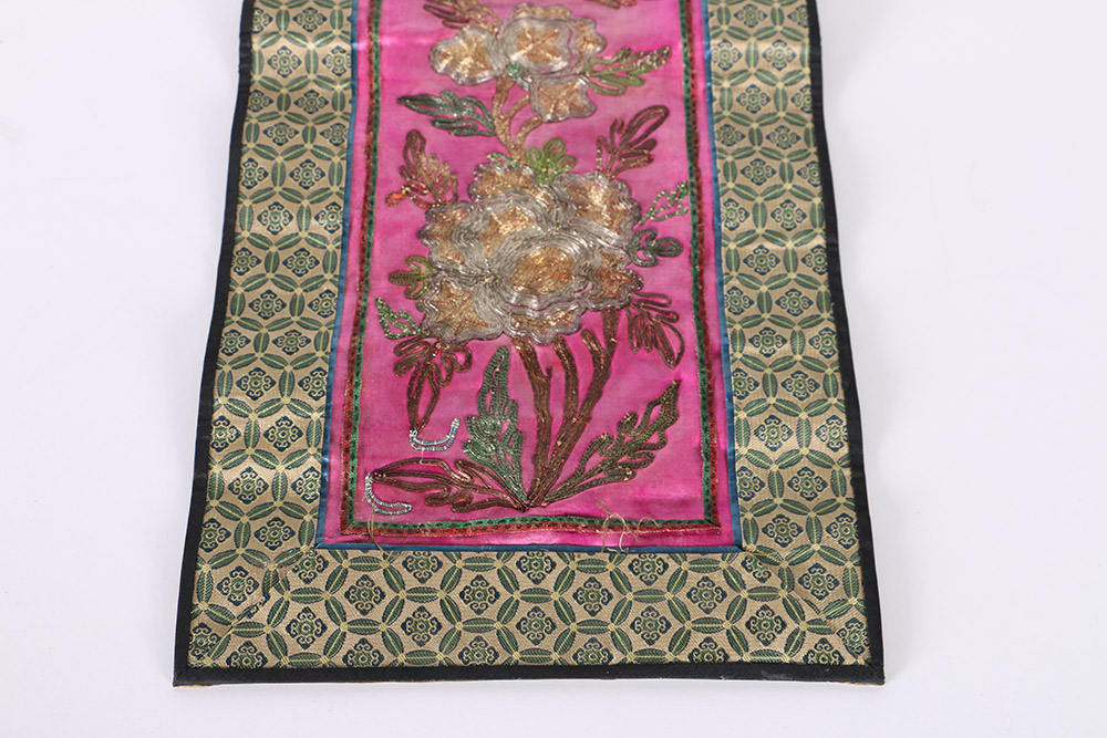 Antique Mandarin Sleeve