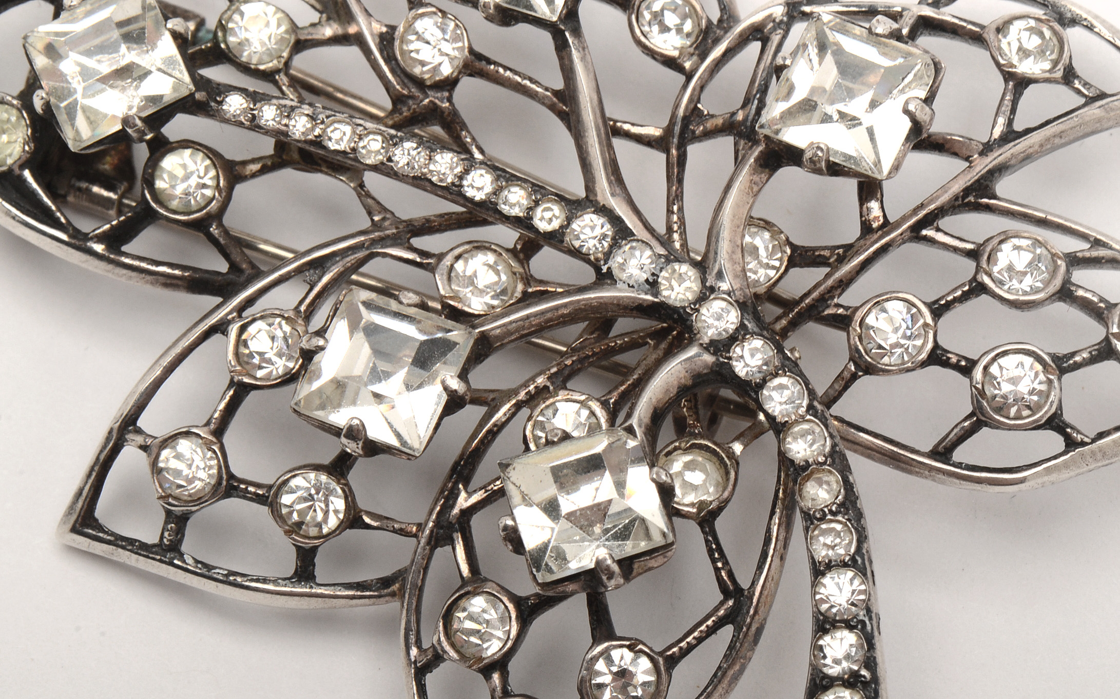 1940s Eisenberg Sterling Leaf Fur Clip