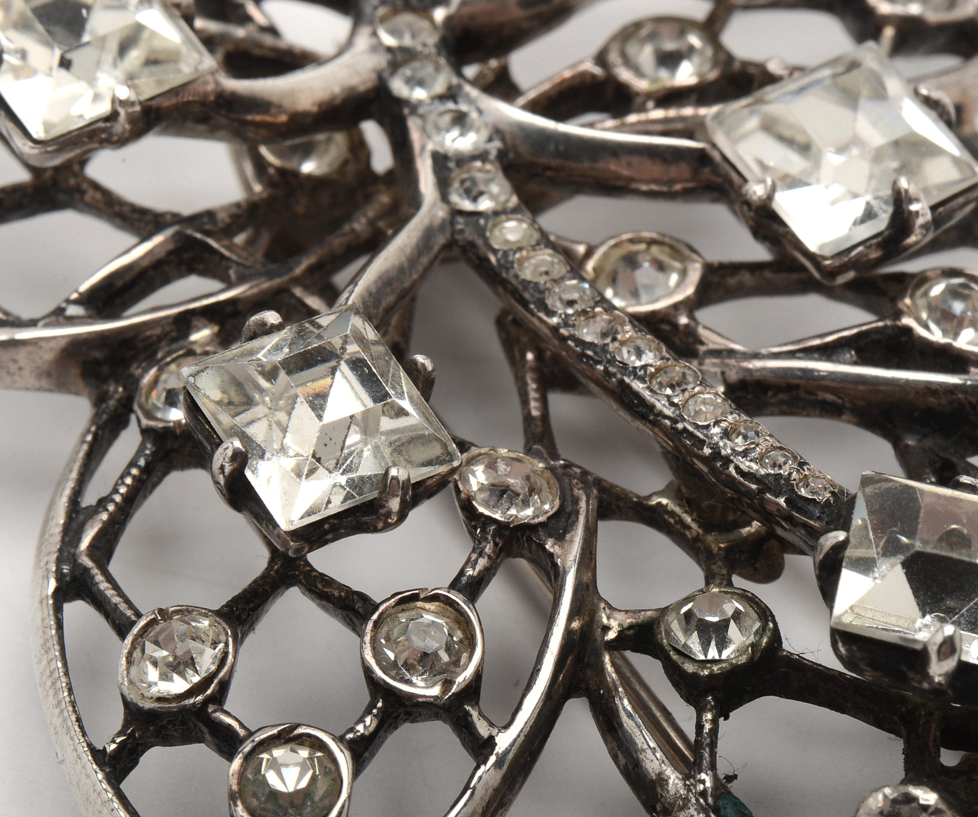 1940s Eisenberg Sterling Leaf Fur Clip