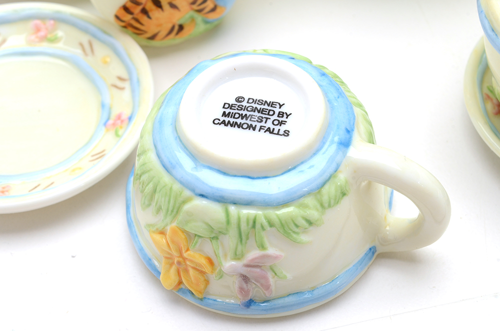 Disney "Classic Pooh" Porcelain Tea Set