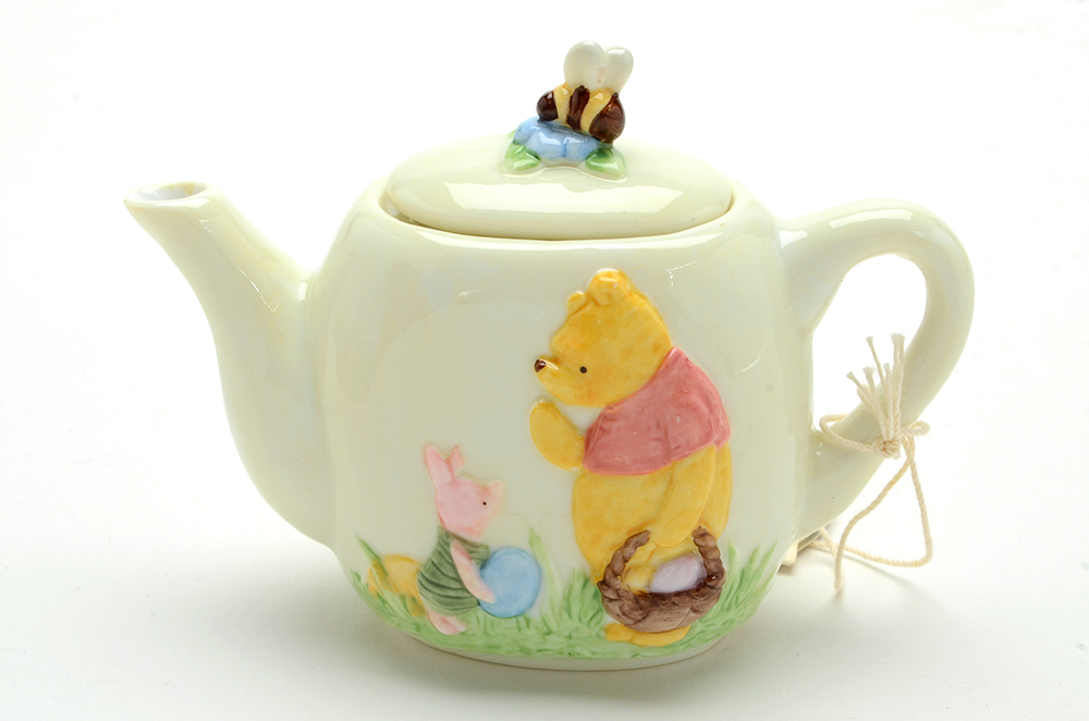 Disney "Classic Pooh" Porcelain Tea Set