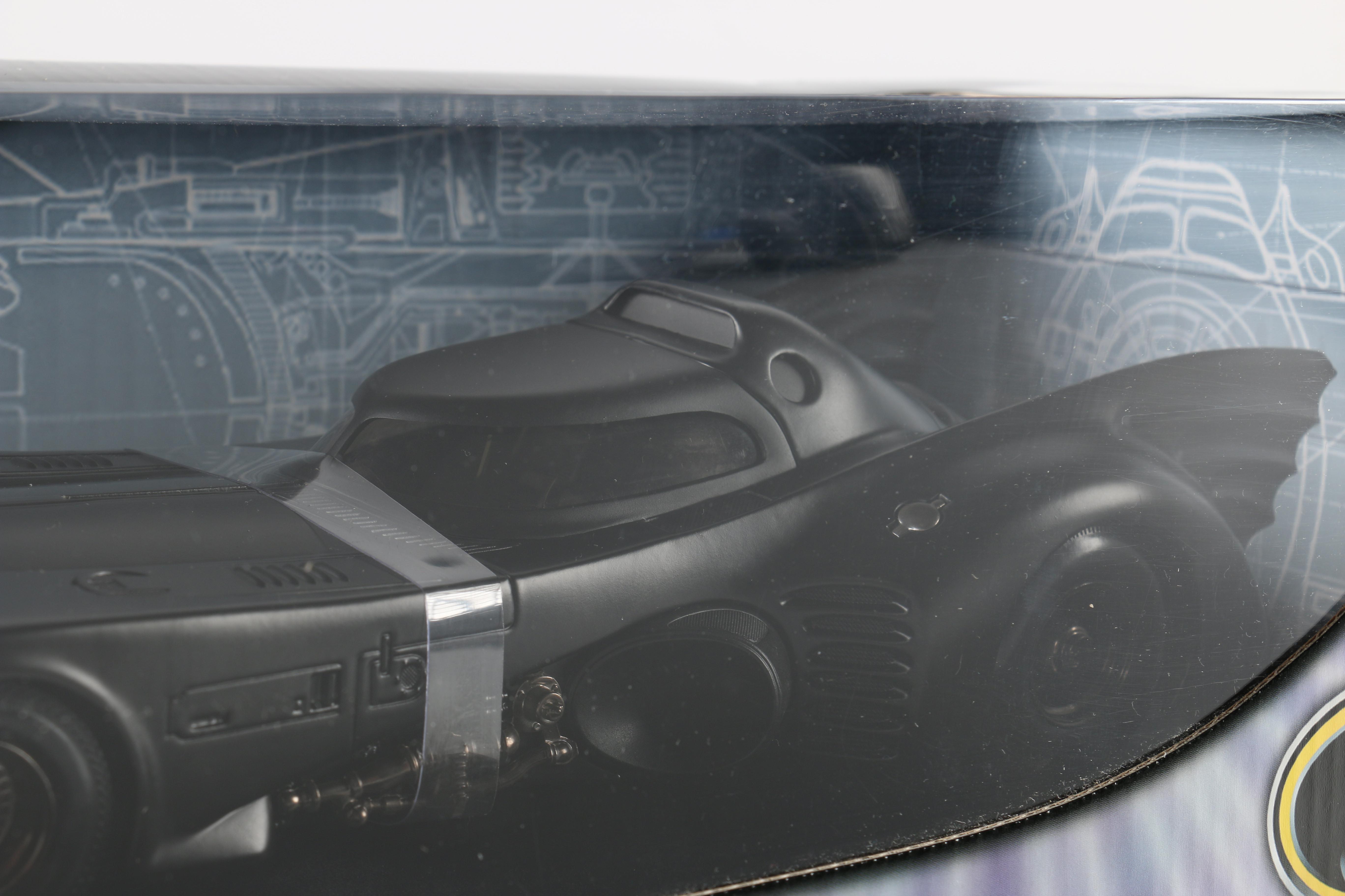 Hot Wheels 1:18 Scale Bat Mobile