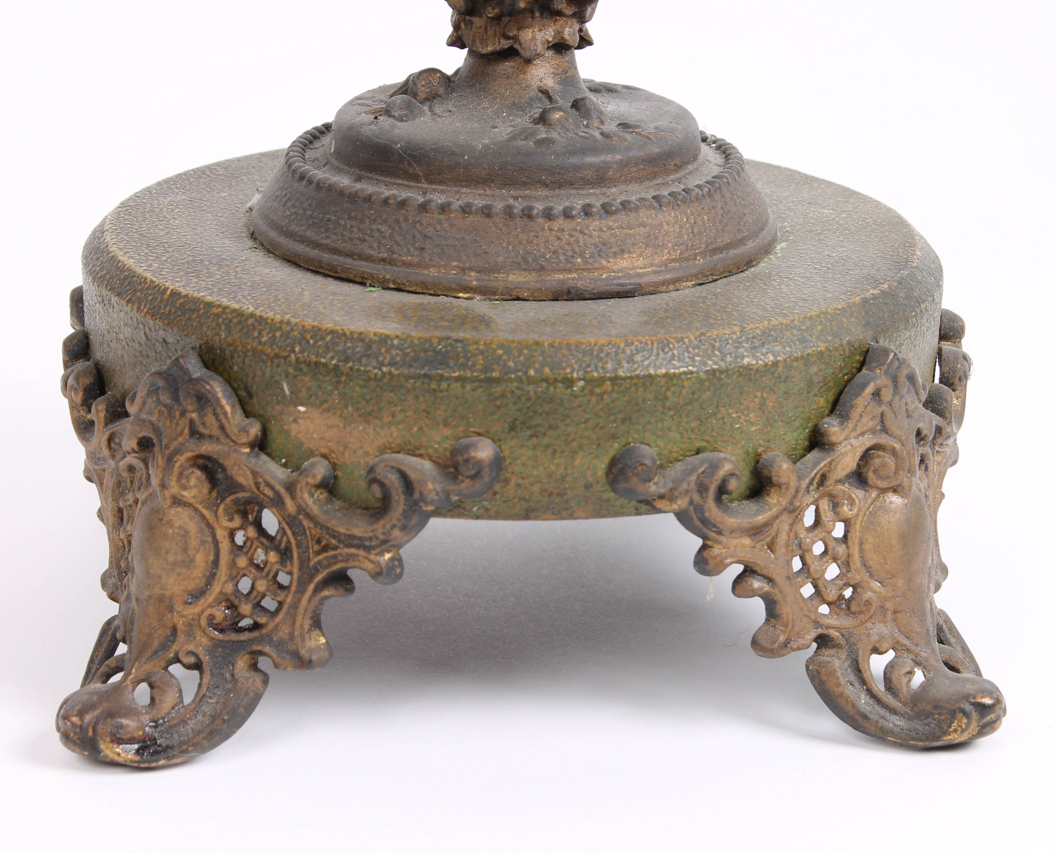 Antique Reading Cast Iron and Brass Oil Lamp