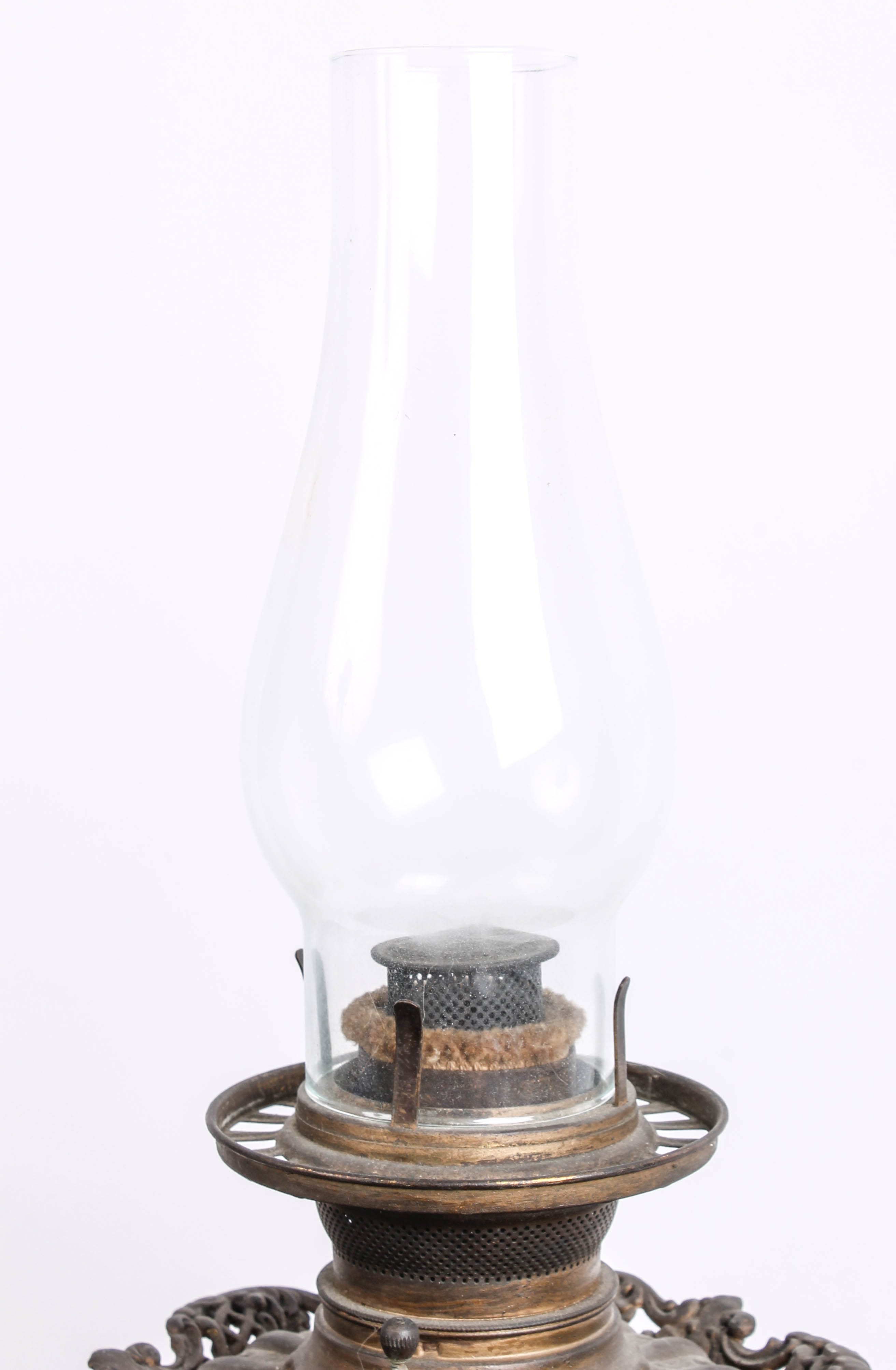 Antique Reading Cast Iron and Brass Oil Lamp