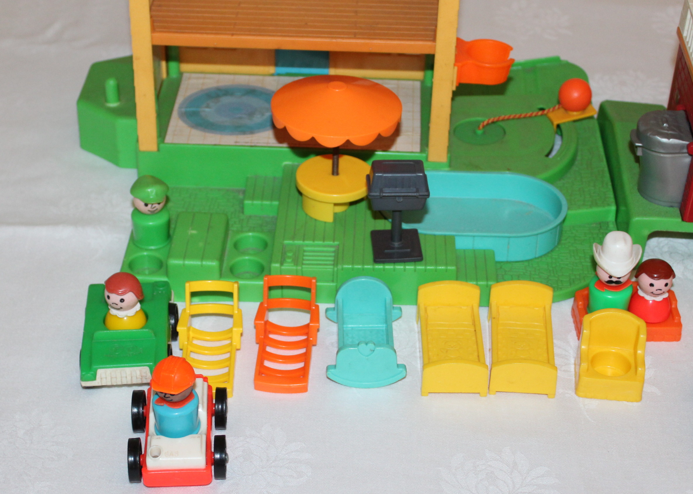 Vintage Fisher Price Little People Toys