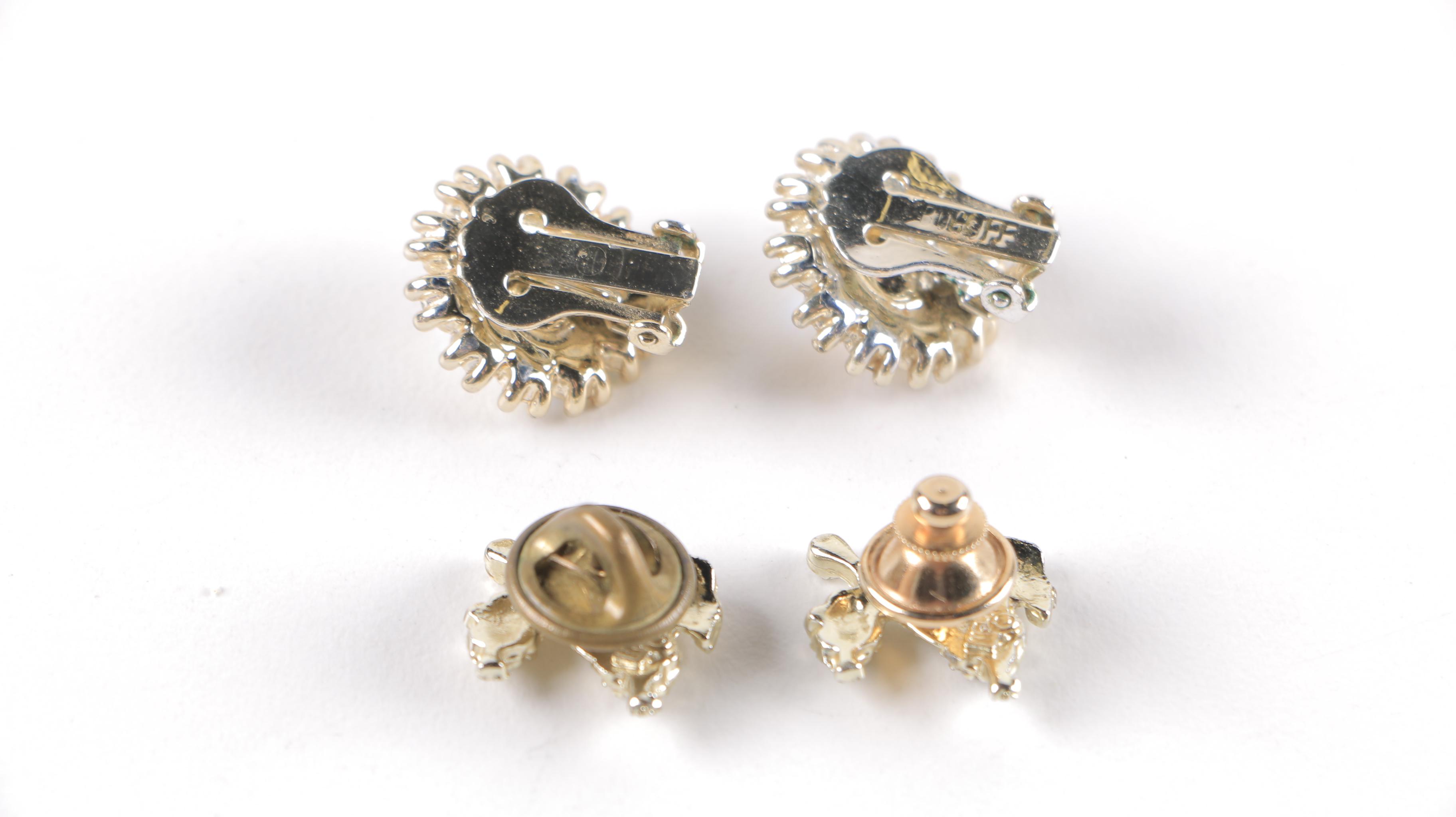 Vintage Costume Jewelry