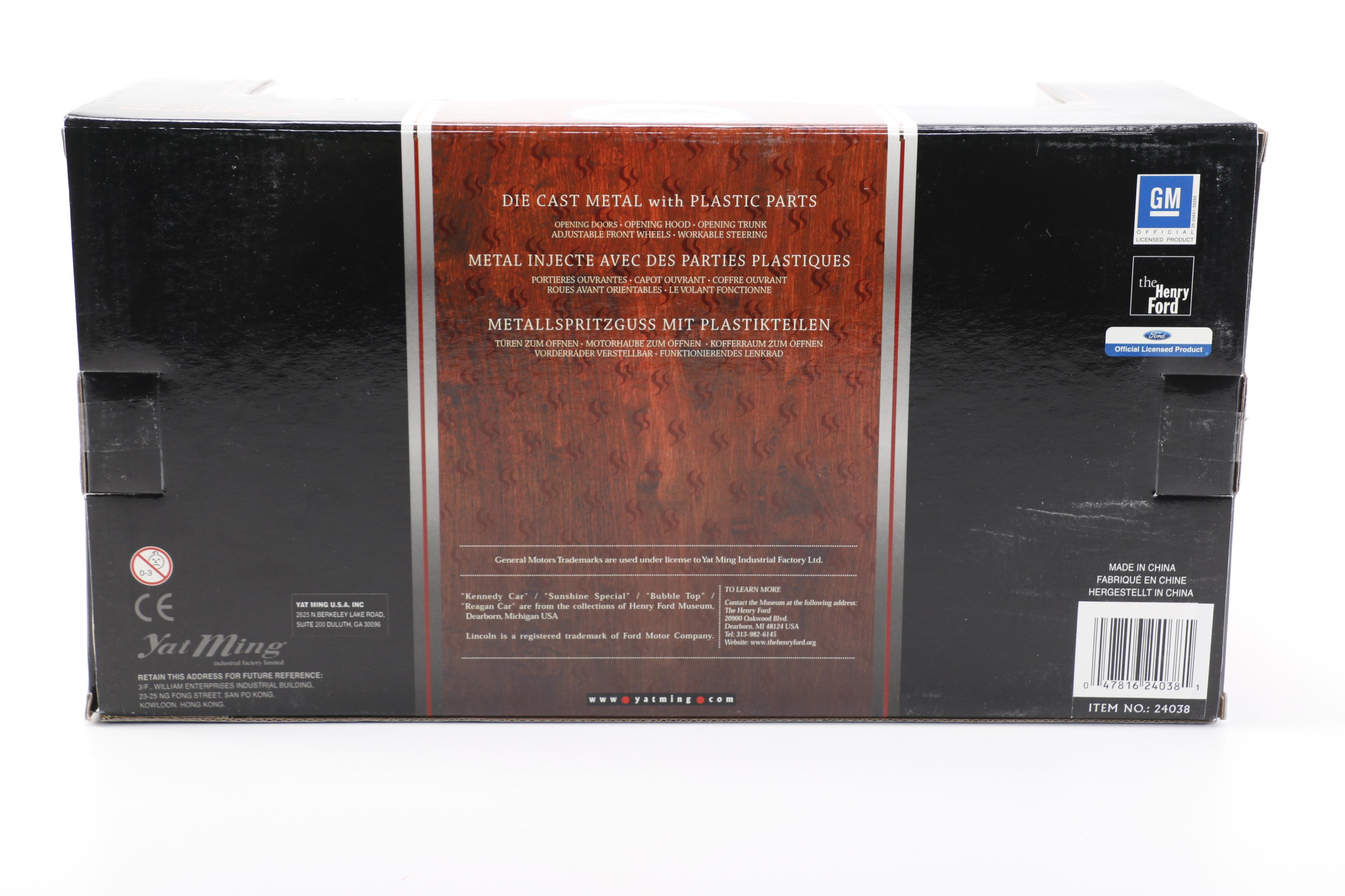 Road Signature 1:24 Scale Die Cast Vehicles