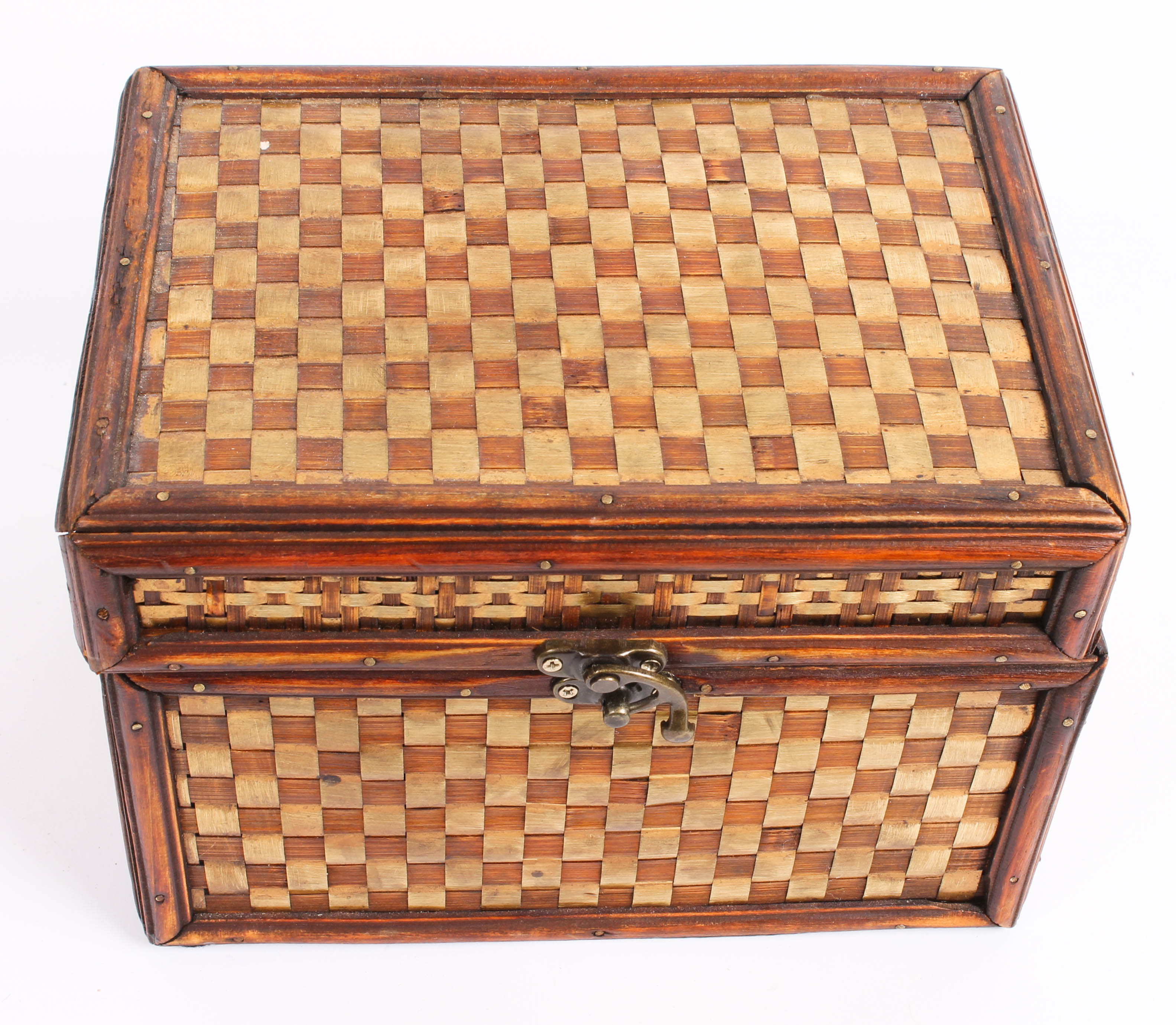 Small Trunk of Men's Accessories