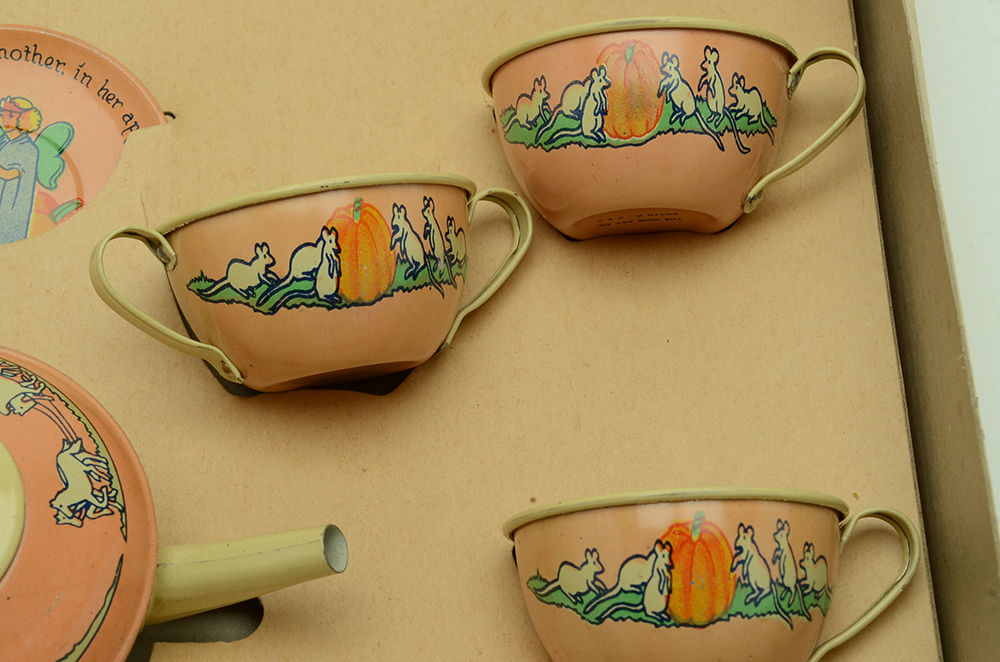 Circa 1930s Ohio Art Co. Tin Litho Tea Set