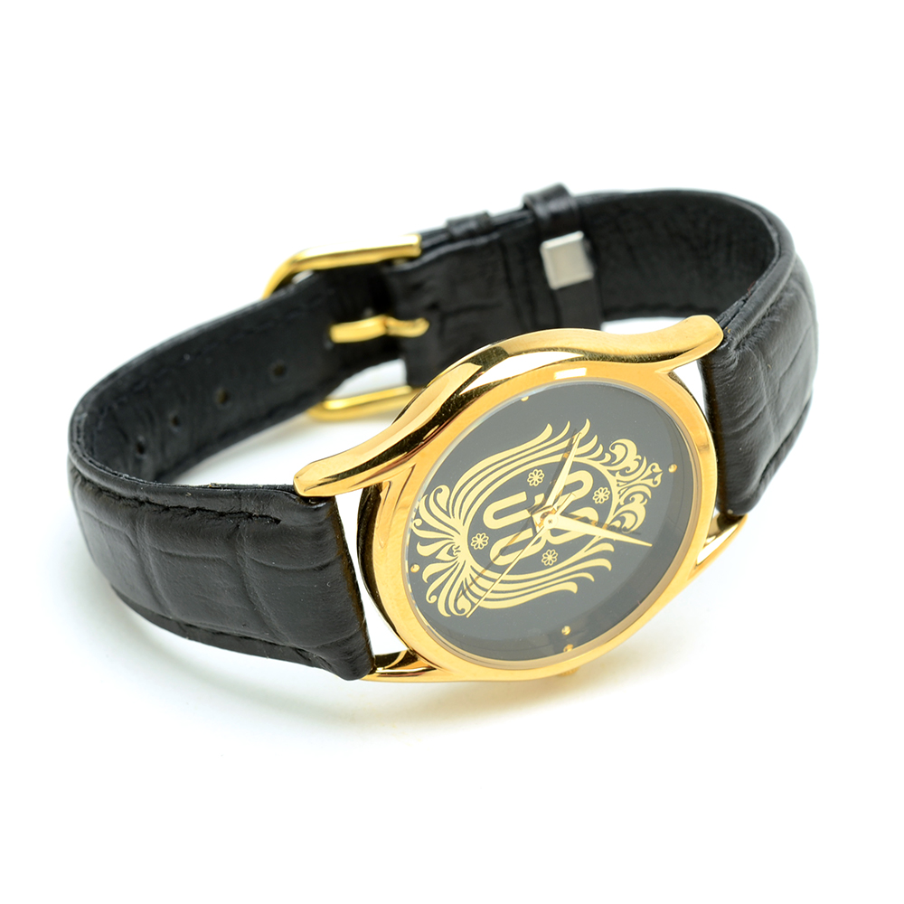 Disneyland's Club 33 Watch