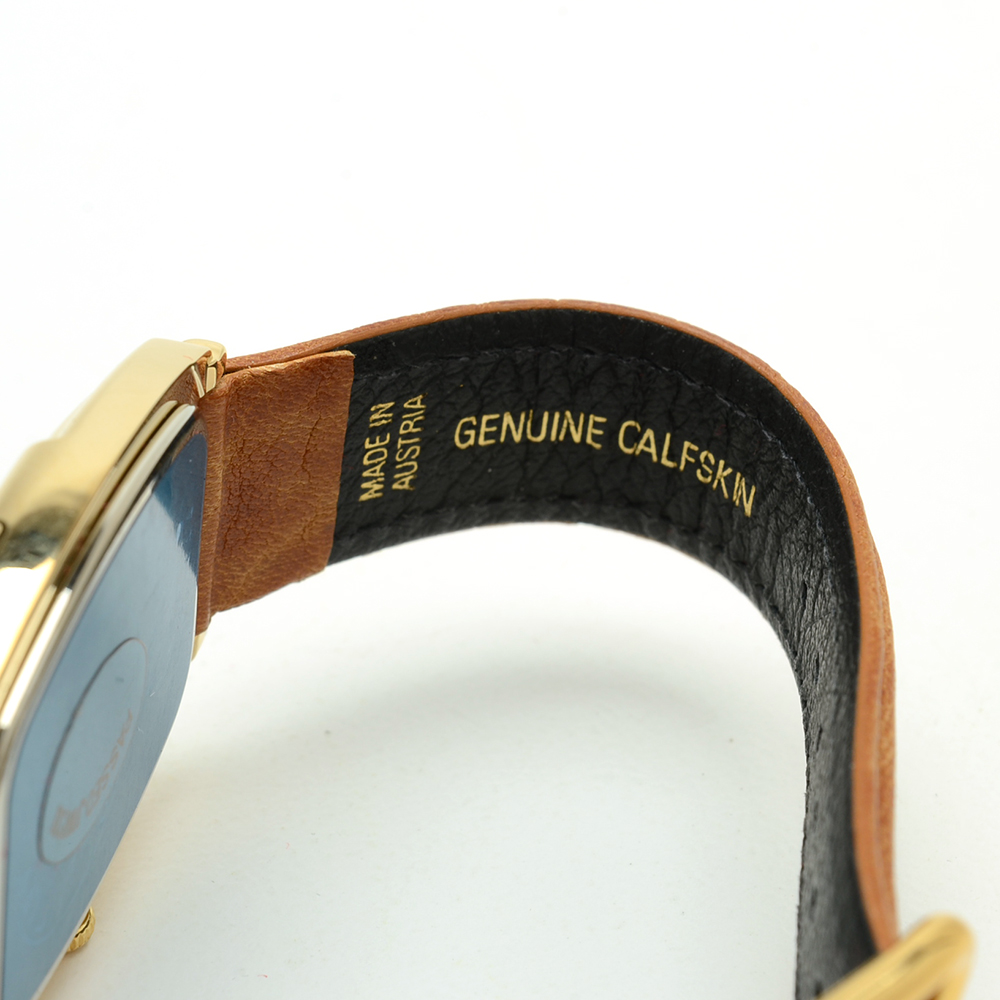 Disneyland's Club 33 Watch