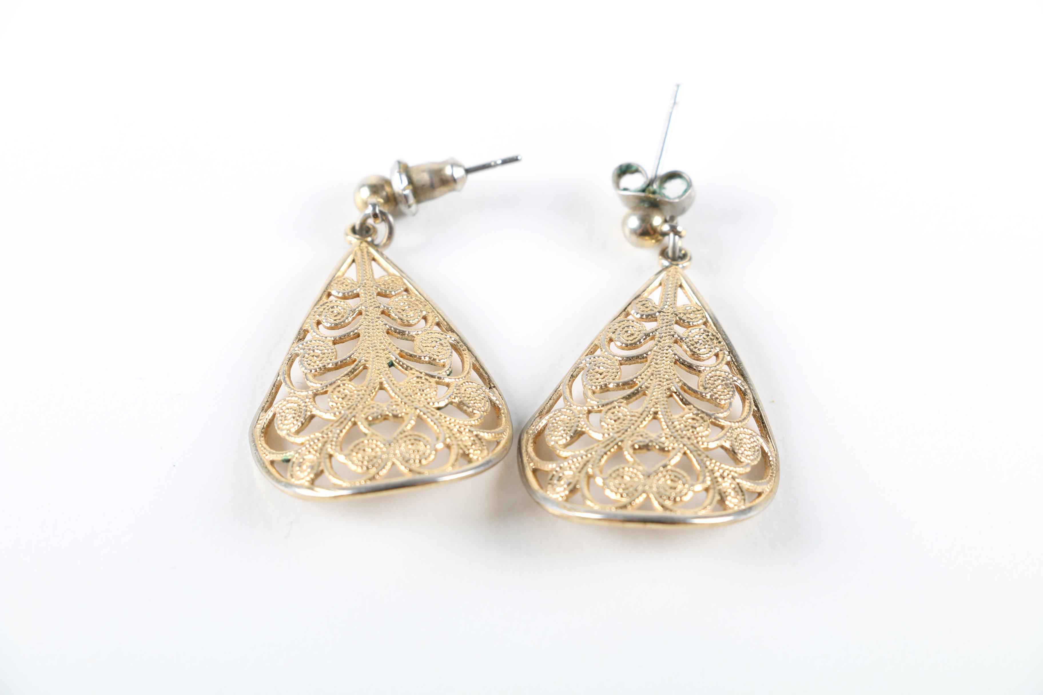 Gold Tone Bracelet and Earrings