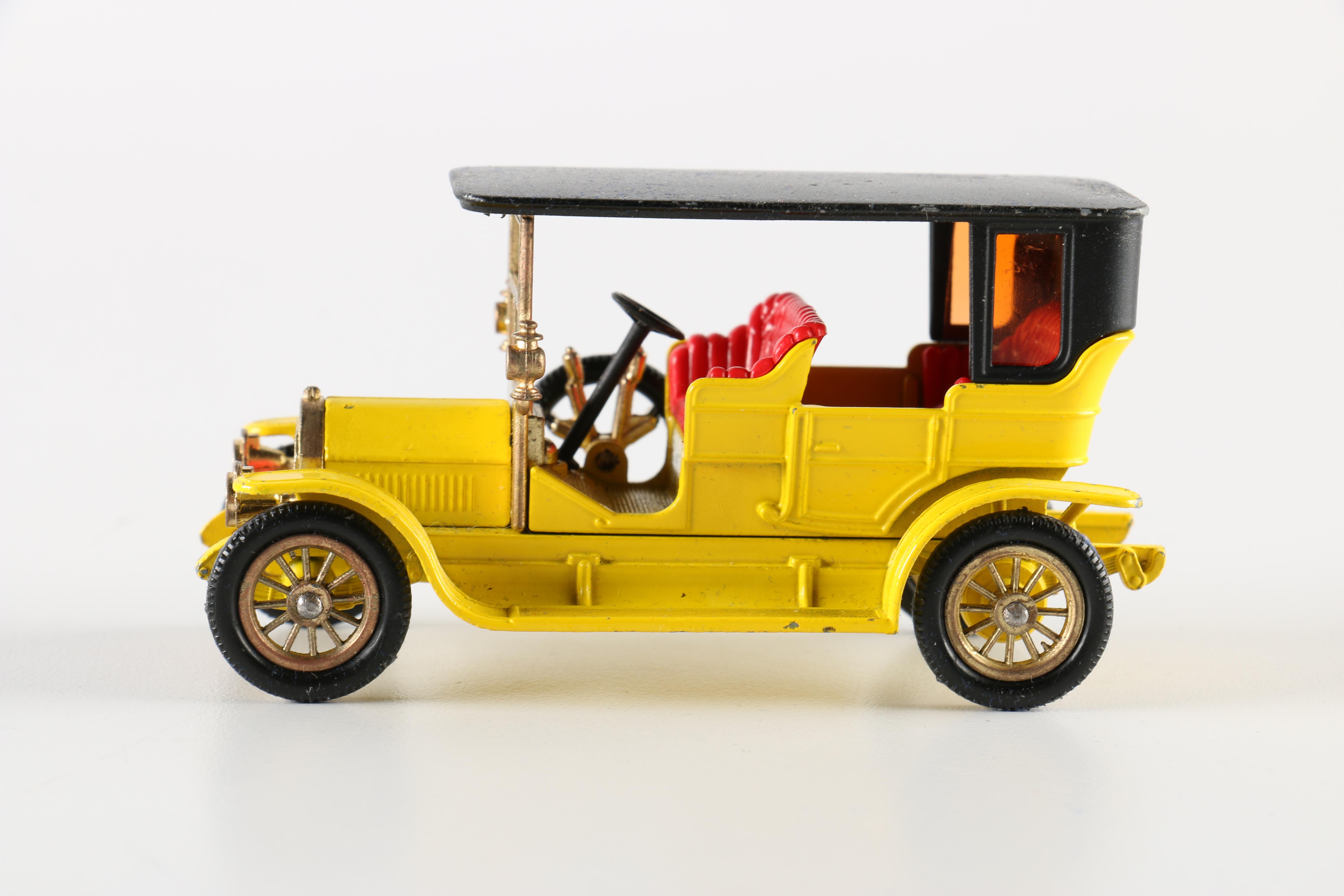 Matchbox "Models of Yesteryear" Die-Cast Cars in Case Circa 1969