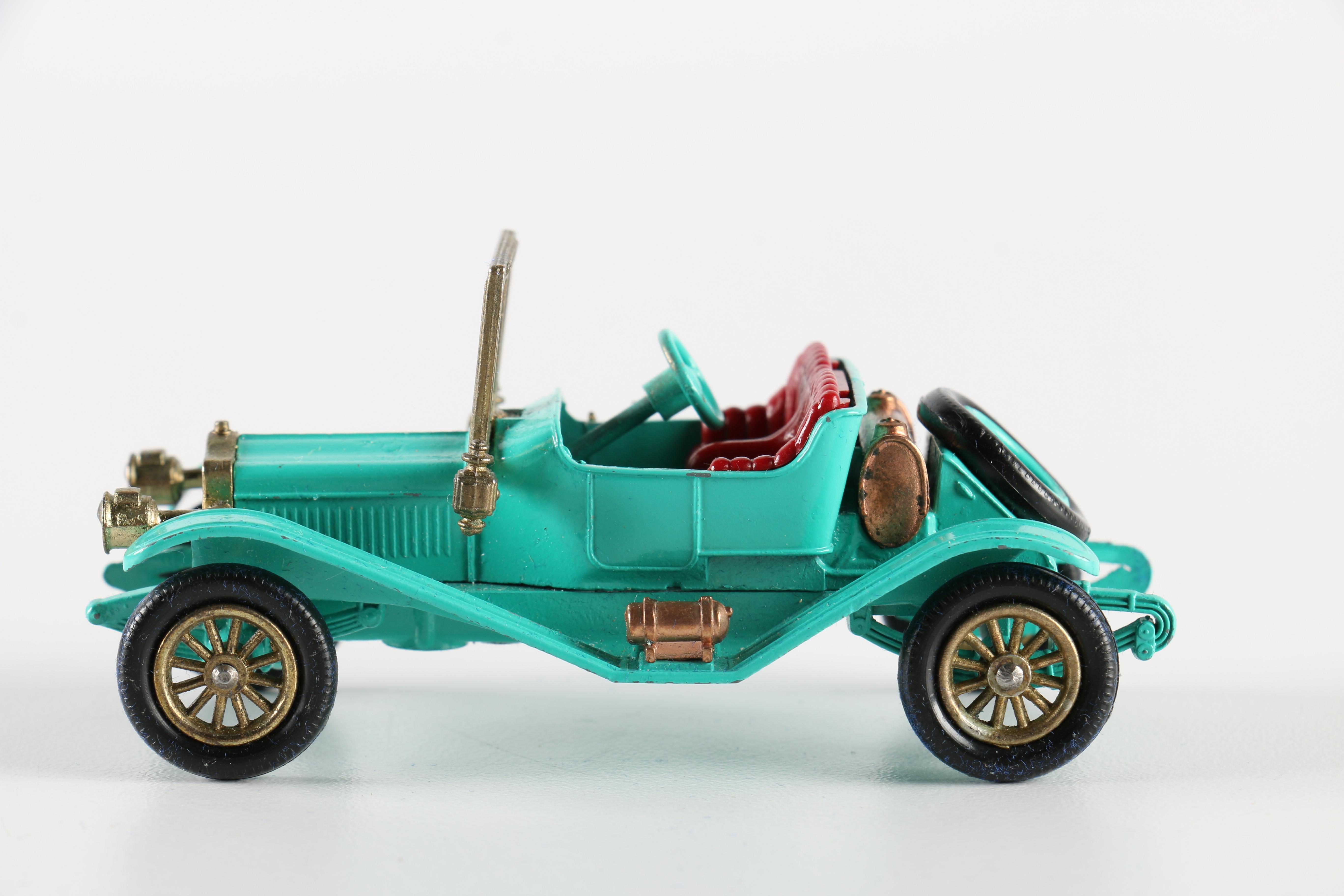 Matchbox "Models of Yesteryear" Die-Cast Cars in Case Circa 1969