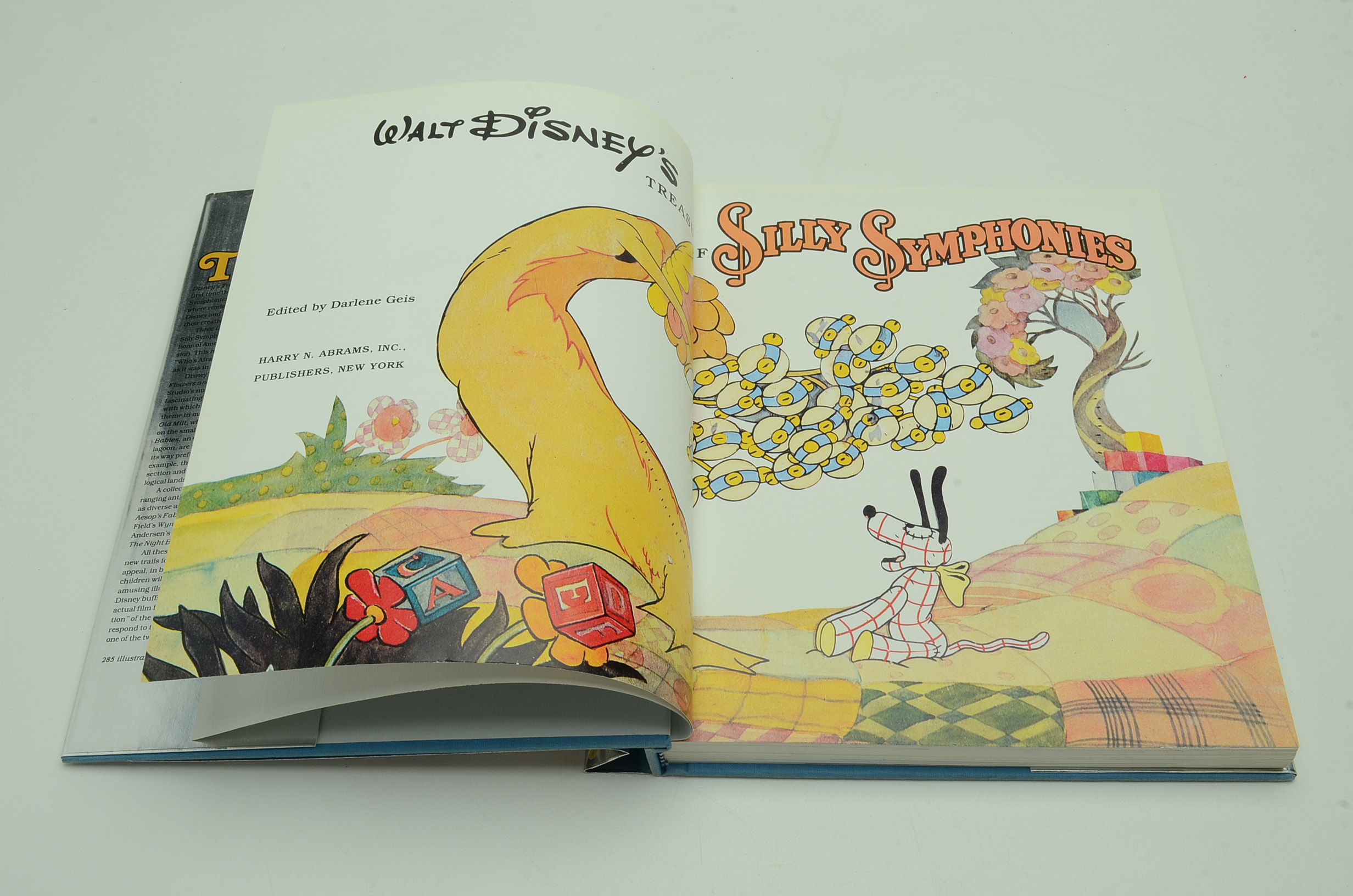 Disney Storybooks Featuring Marc Davis Signed "Chanticleer and the Fox"