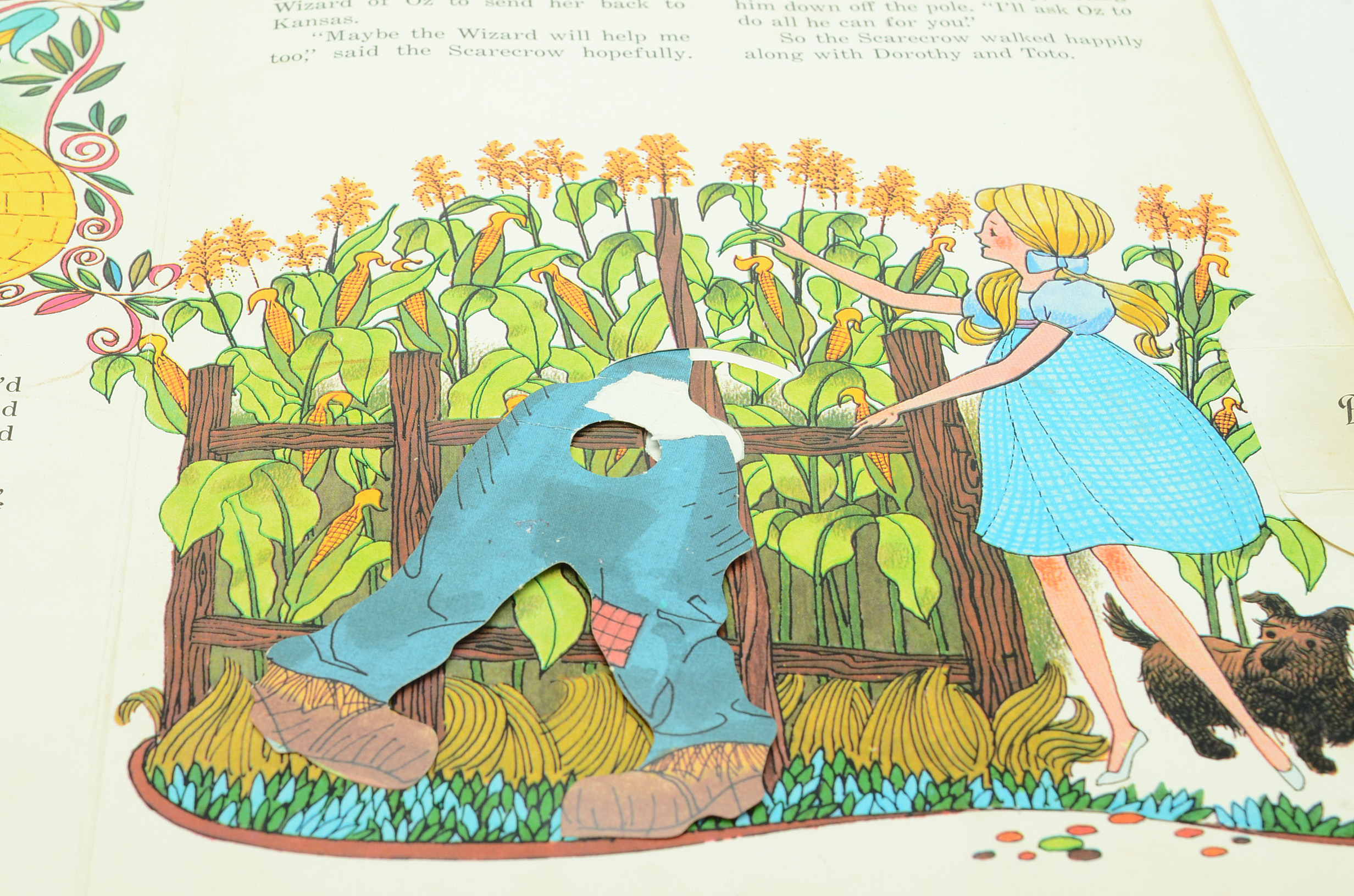 Pop-Up Books Including "The Wizard of Oz"