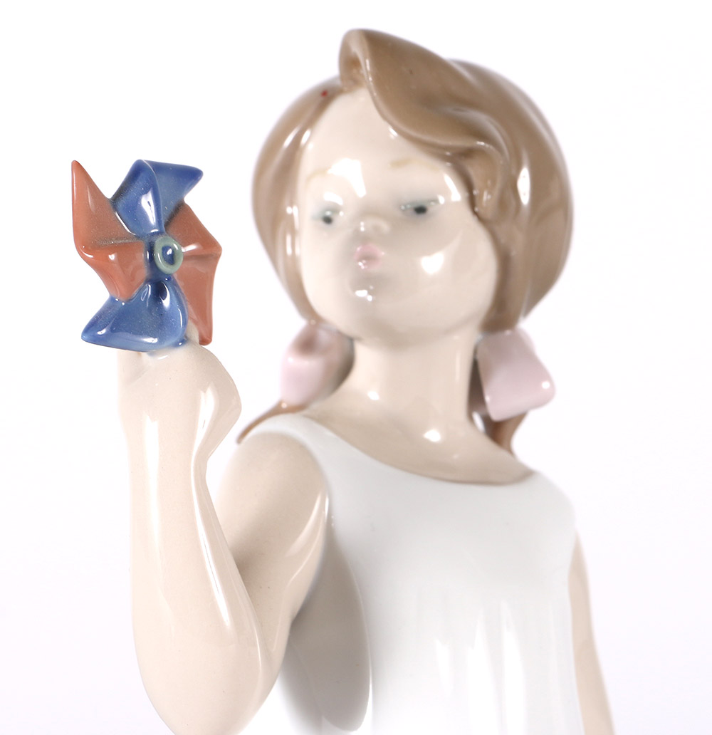 1997 Lladró "Pretty Pinwheel" Hand Painted Porcelain Figurine