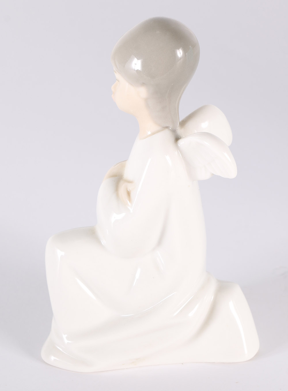 Nao by Lladró Kneeling Angel Figurine