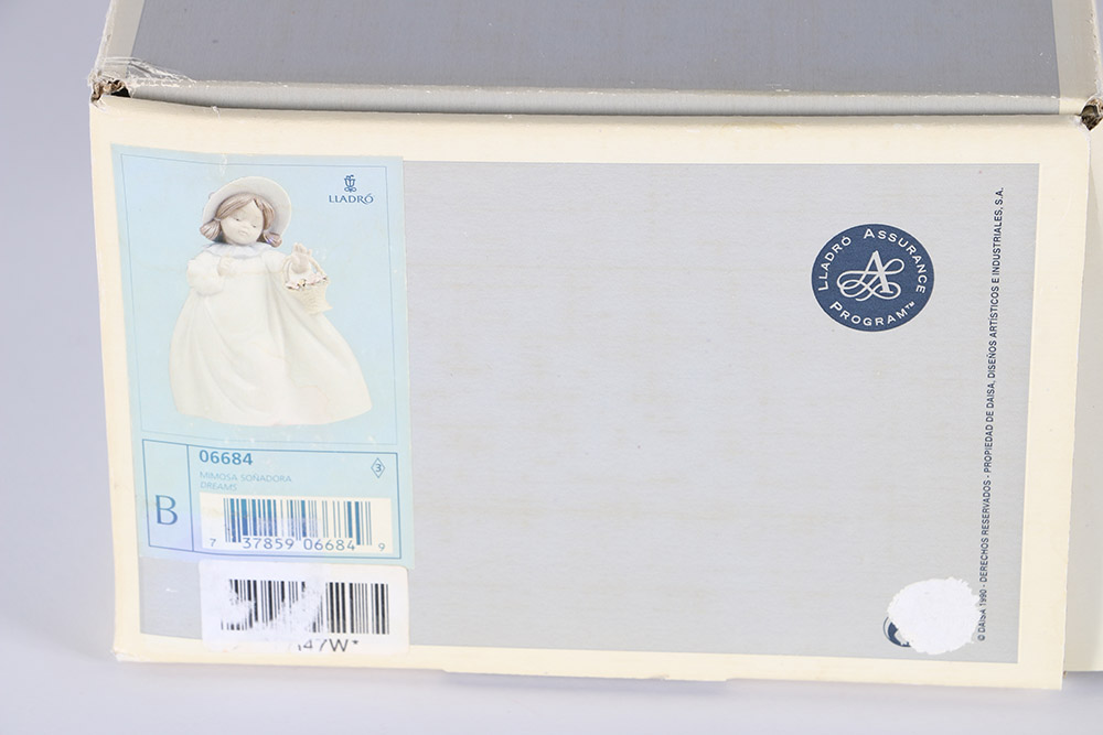 Lladró "Dreams" Porcelain Figurine