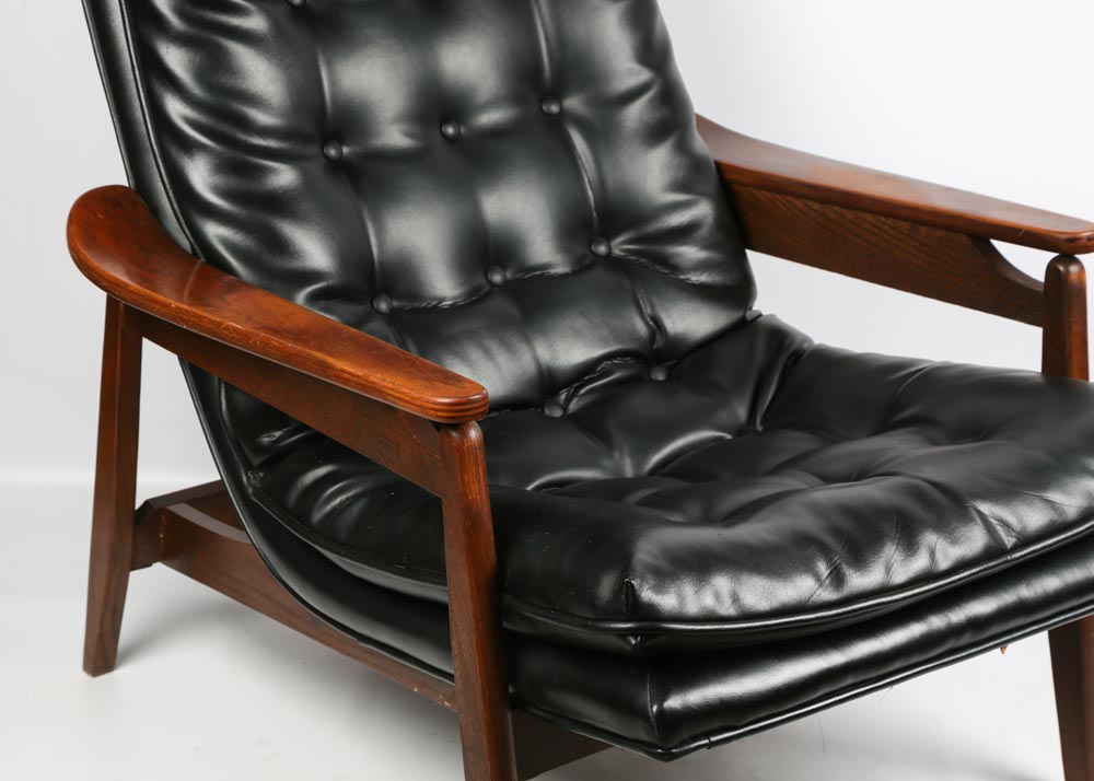 Mid Century Modern Lounge Chair and Ottoman