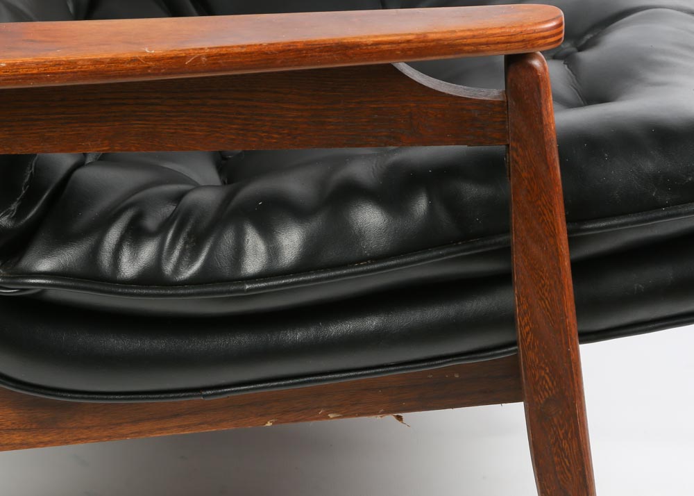 Mid Century Modern Lounge Chair and Ottoman