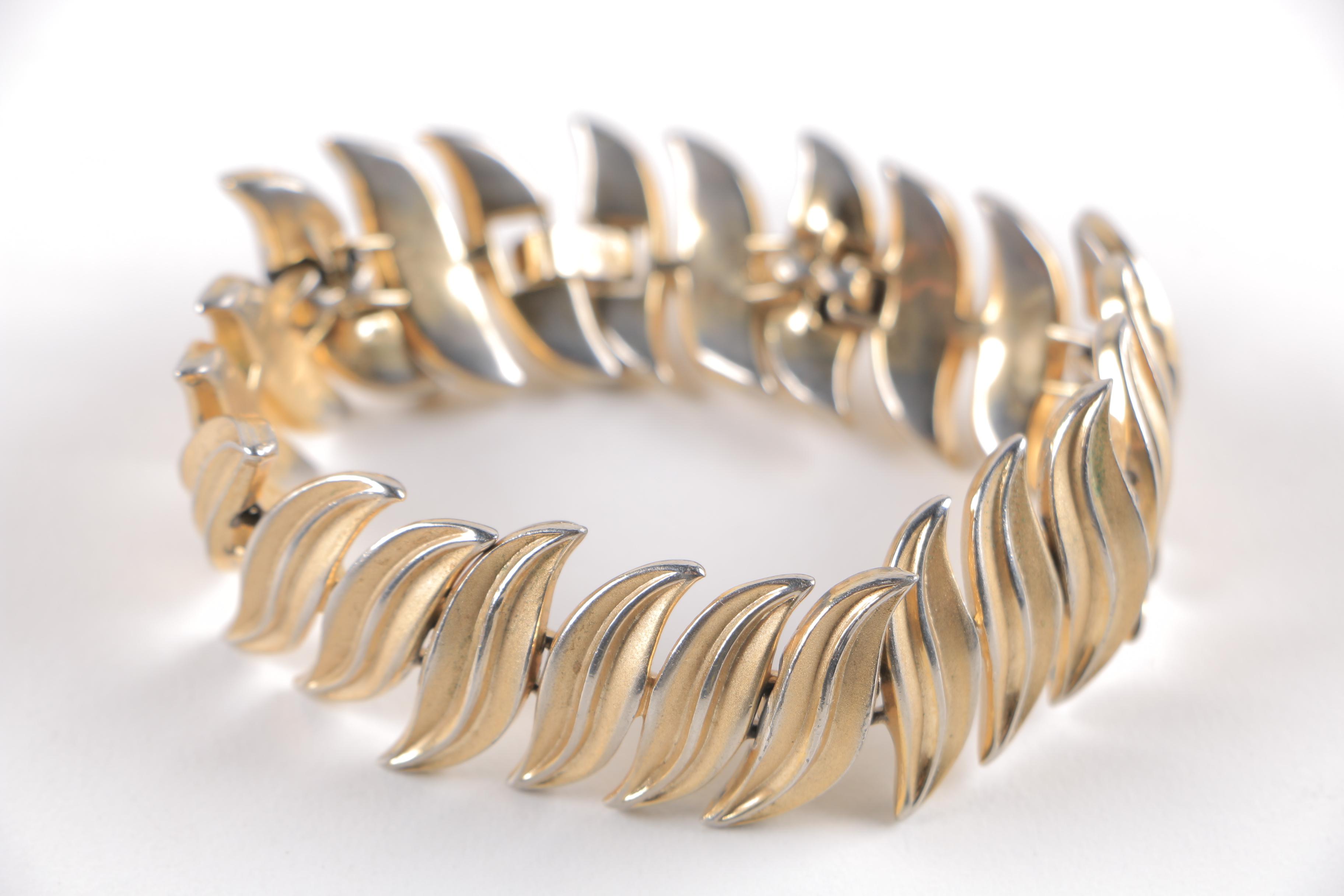 Vintage Costume Jewelry Including Trifari