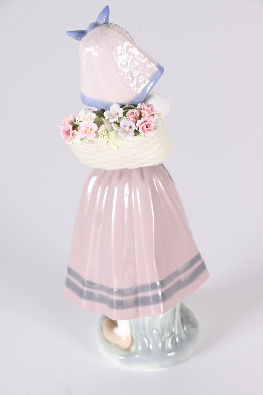 Lladró "Nature's Bounty" Porcelain Figurine