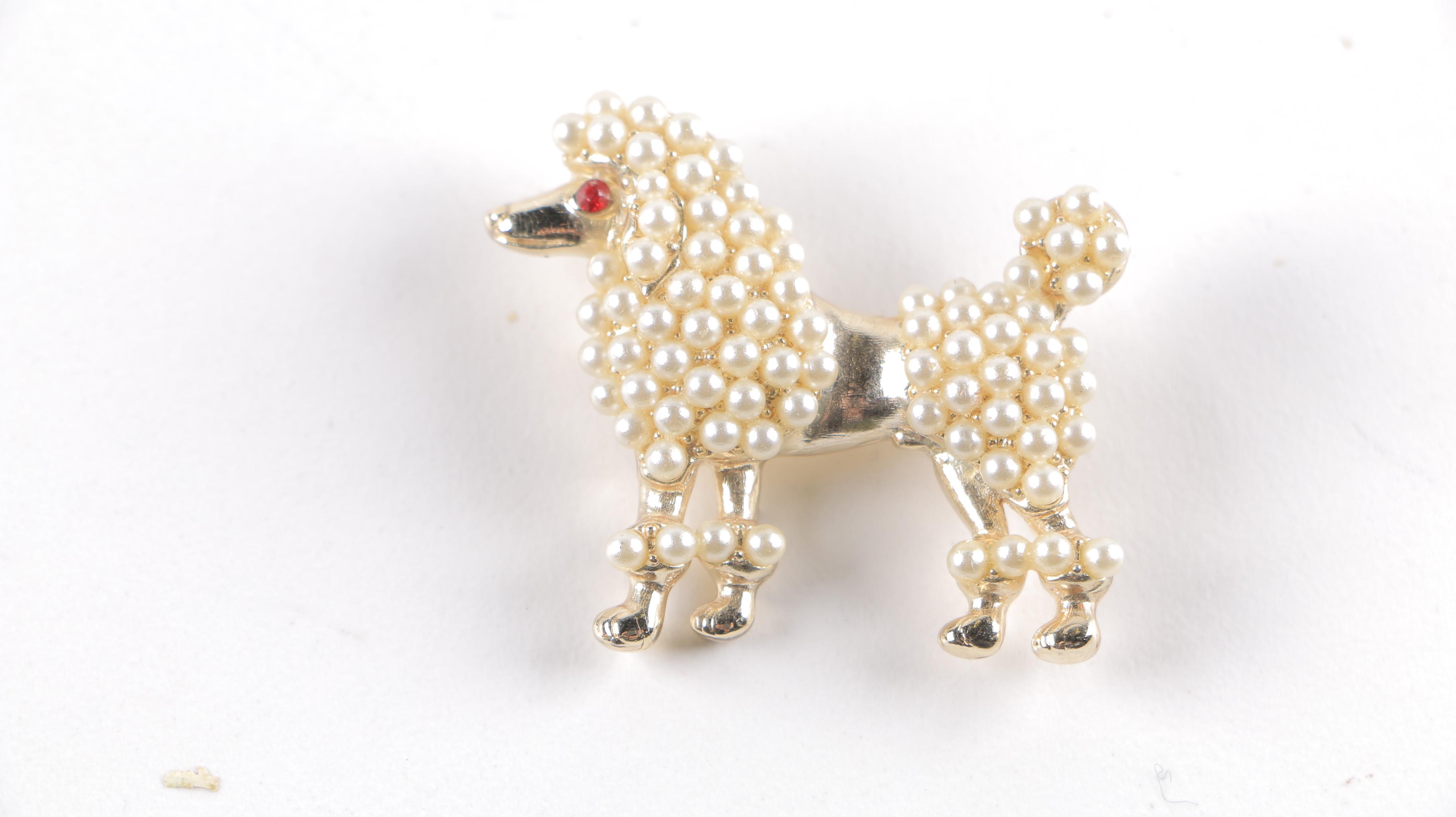 Vintage Weiss Costume Jewelry