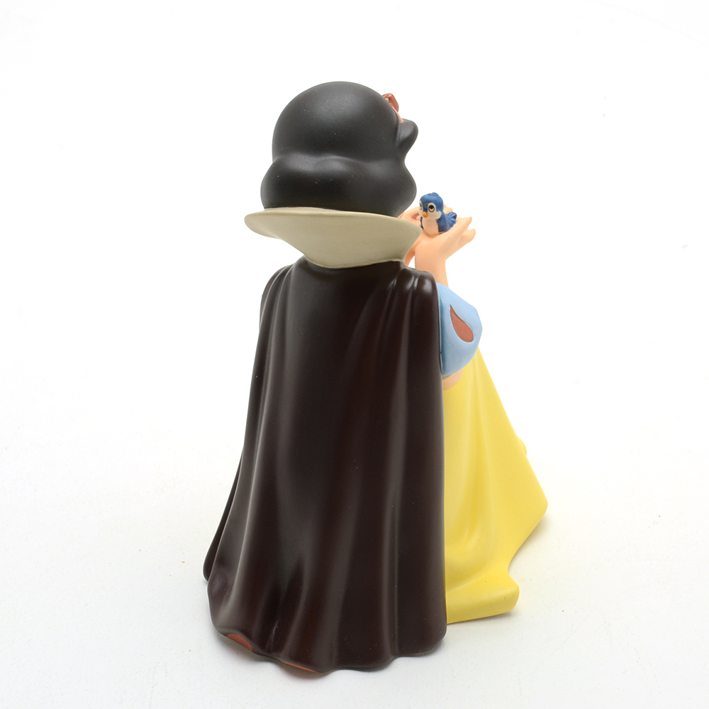 Walt Disney Classics Collection Snow White Figurine