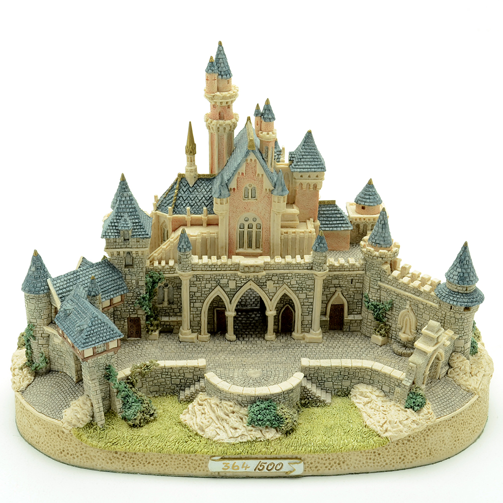 Walt Disney 1993 "Sleeping Beauty Castle"