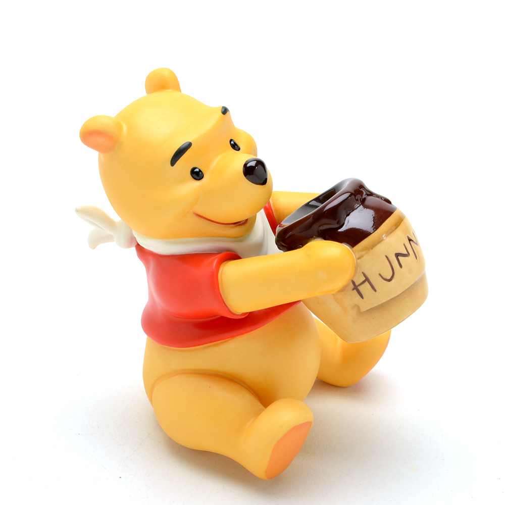 Walt Disney Classics Collection Winnie the Pooh Figurine