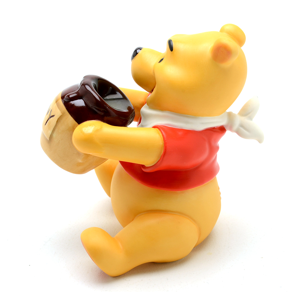 Walt Disney Classics Collection Winnie the Pooh Figurine