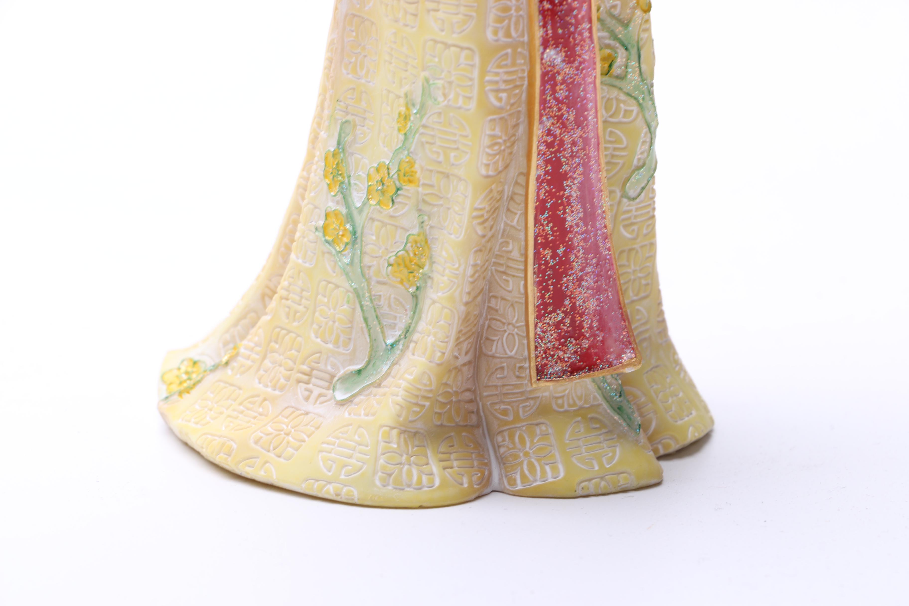 Disney Showcase Figurines, "Anna", "Elsa" and "Mulan"