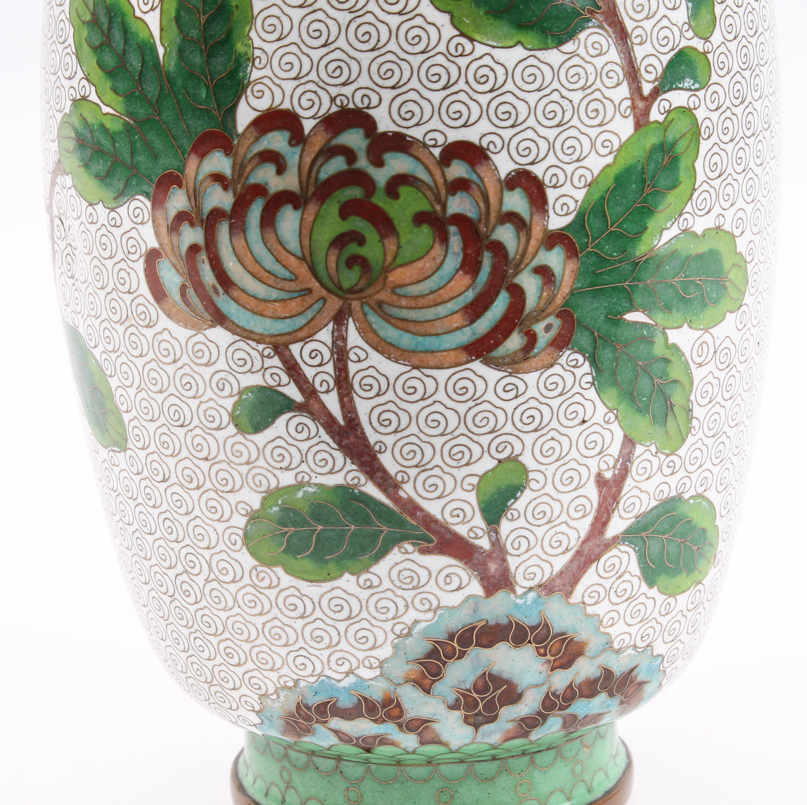 Finely Wrought Chinese Cloisonné Vase