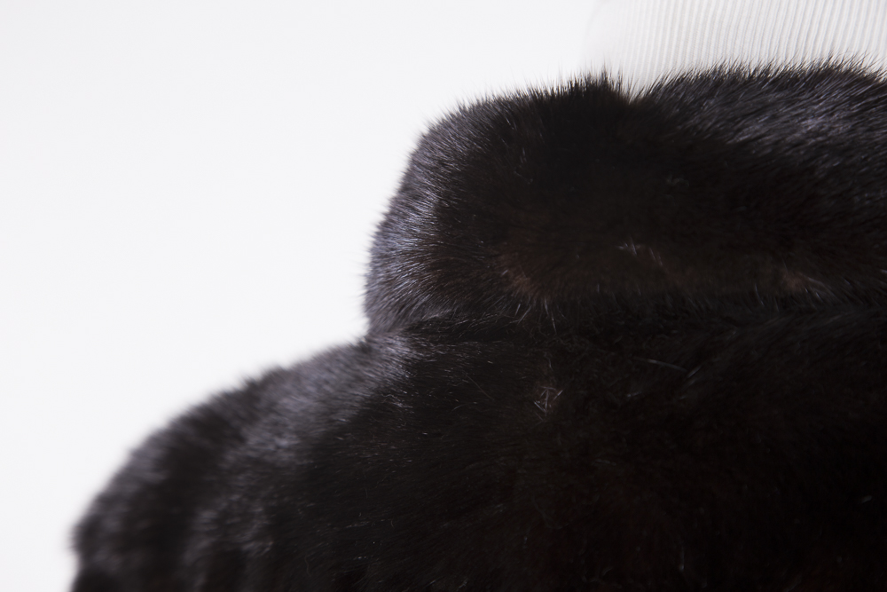 Women's Mano Swartz Mink Coat and Headwrap