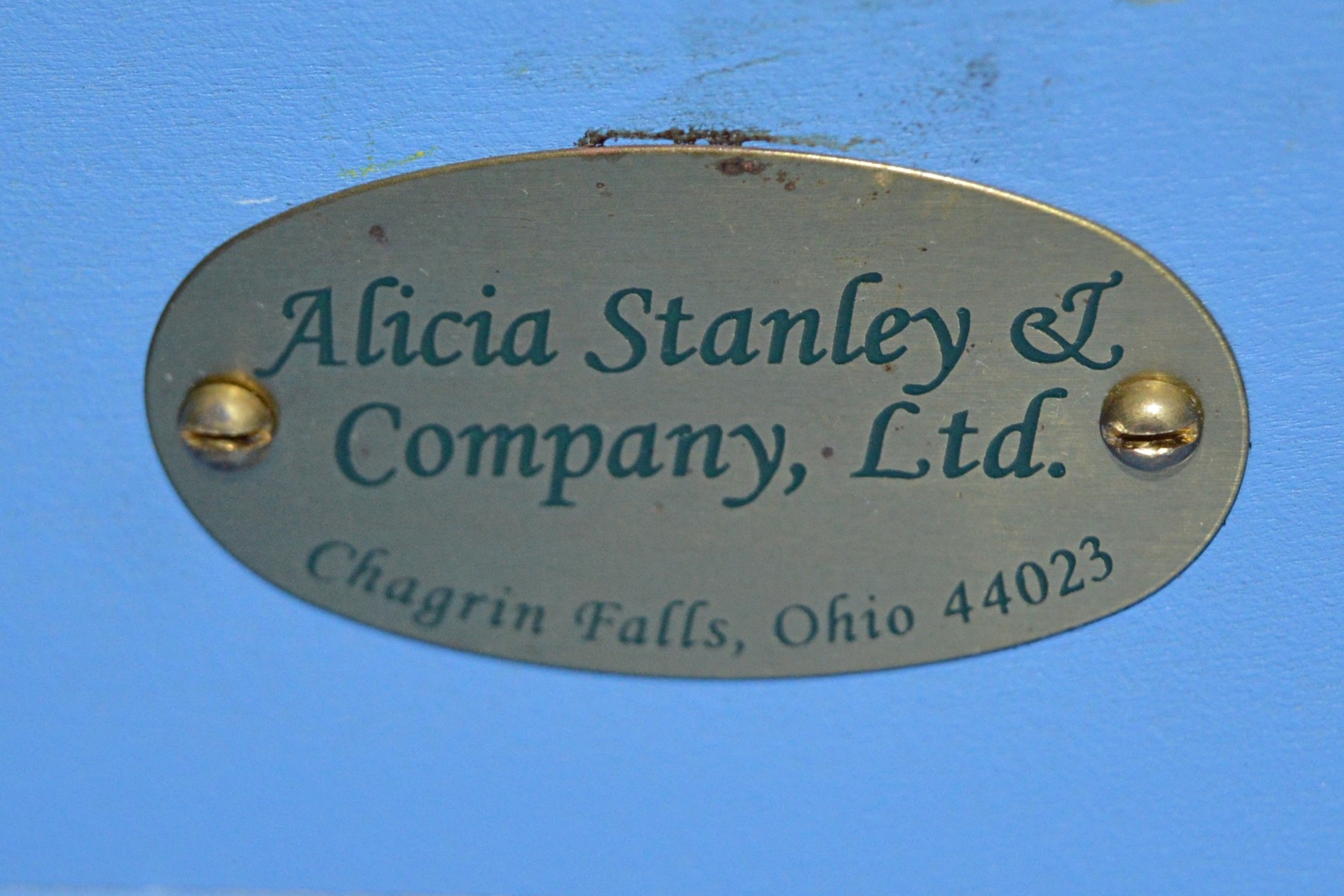 French Provincial Desk