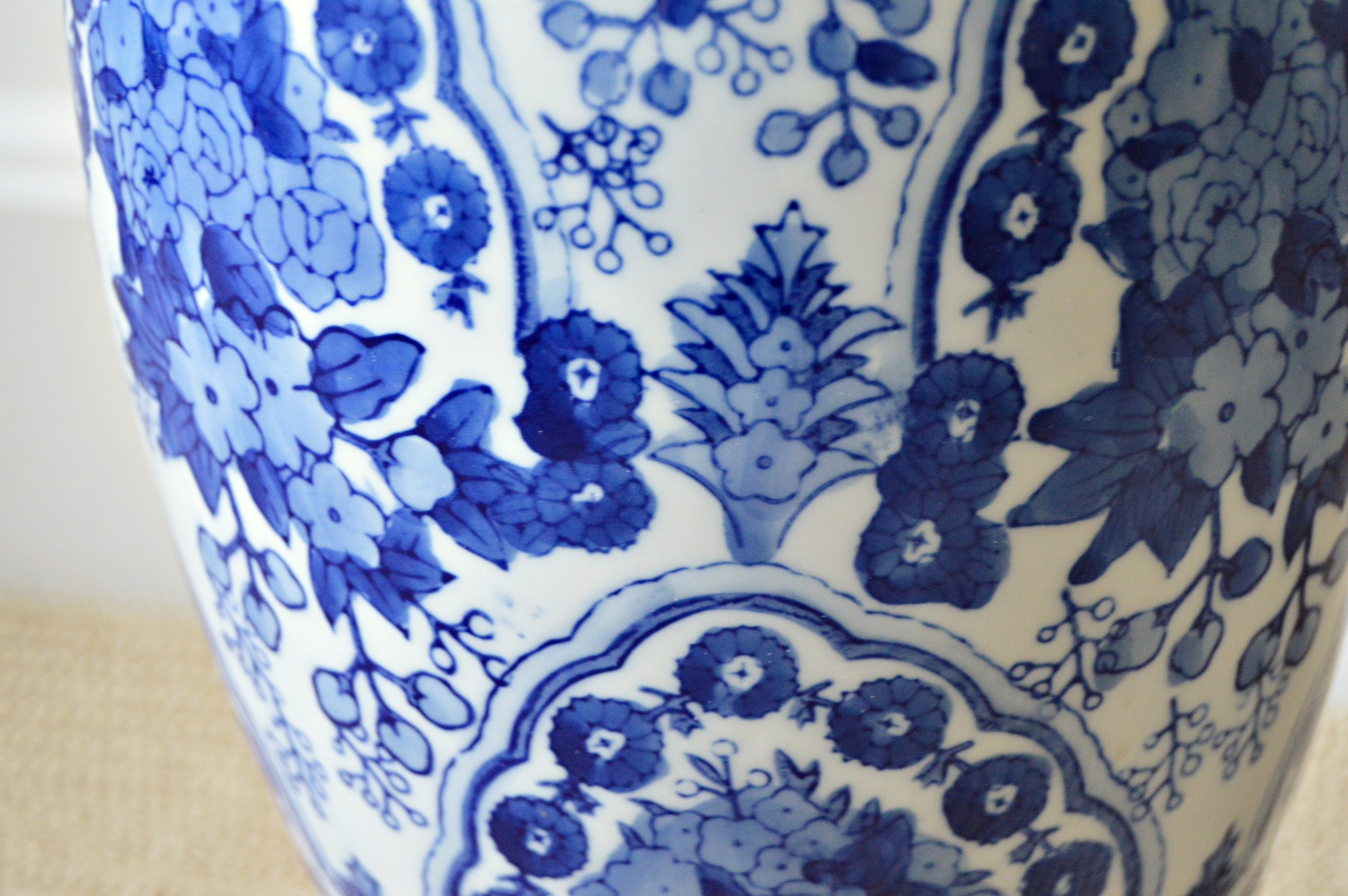 Chinoiserie Tamp Lamp