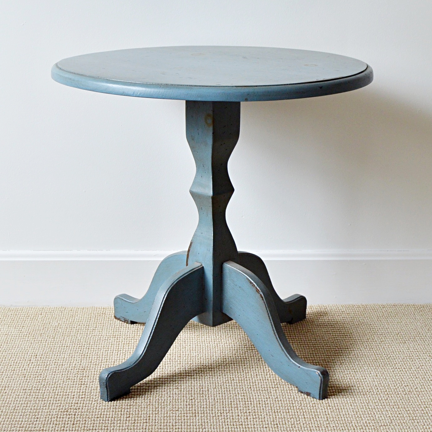Pedestal Side Table
