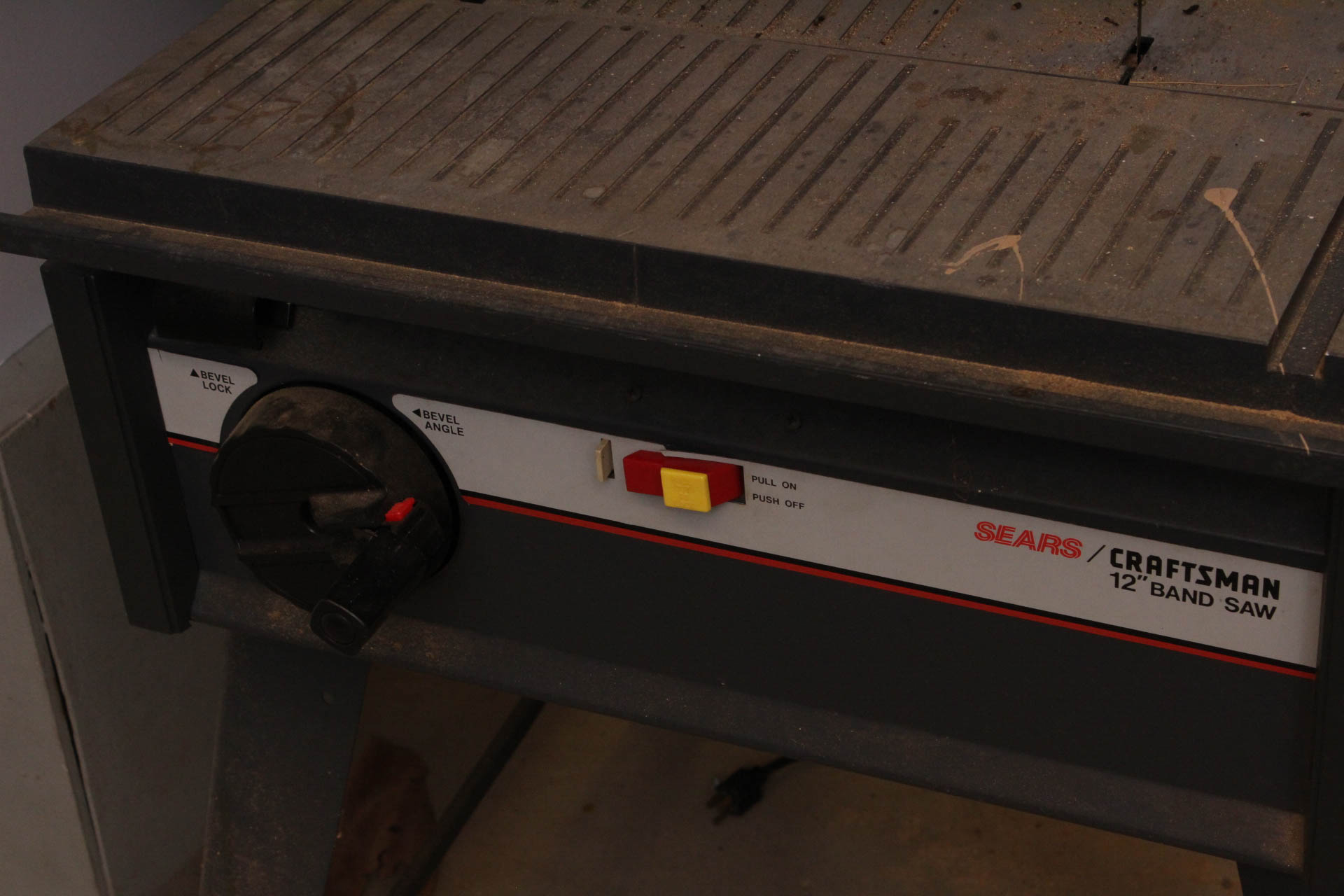 Sears Craftsman 12-Inch Band Saw