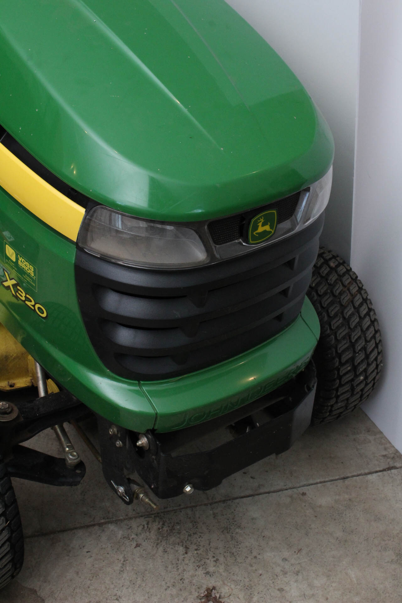 John Deere X320 Yard Tractor