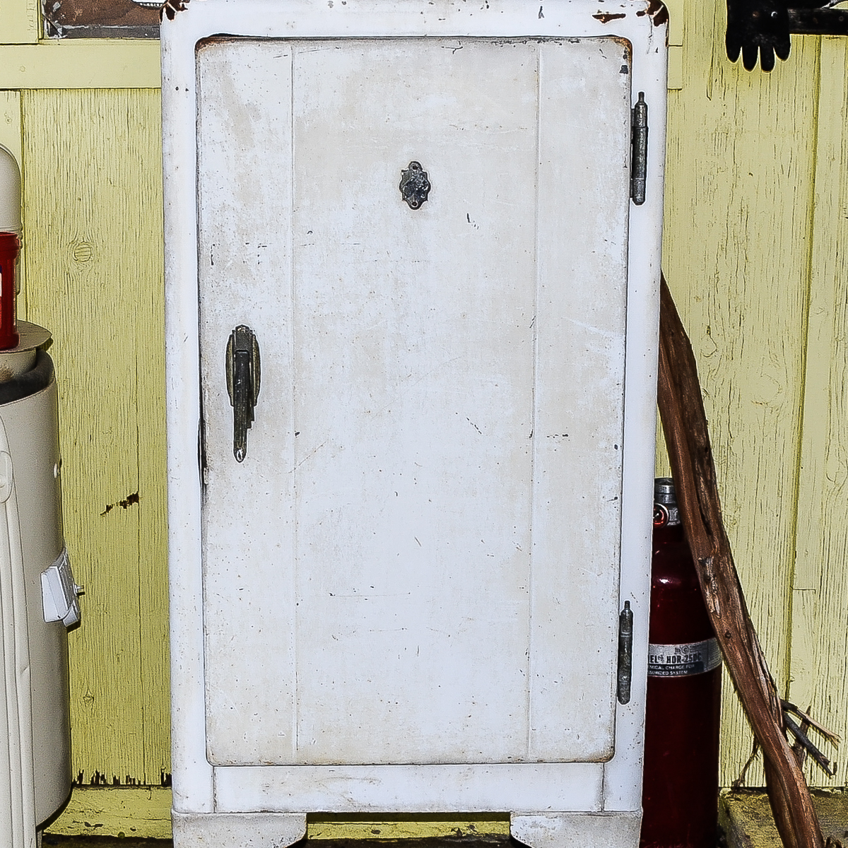 Vintage Ward Fridge/Ice Box